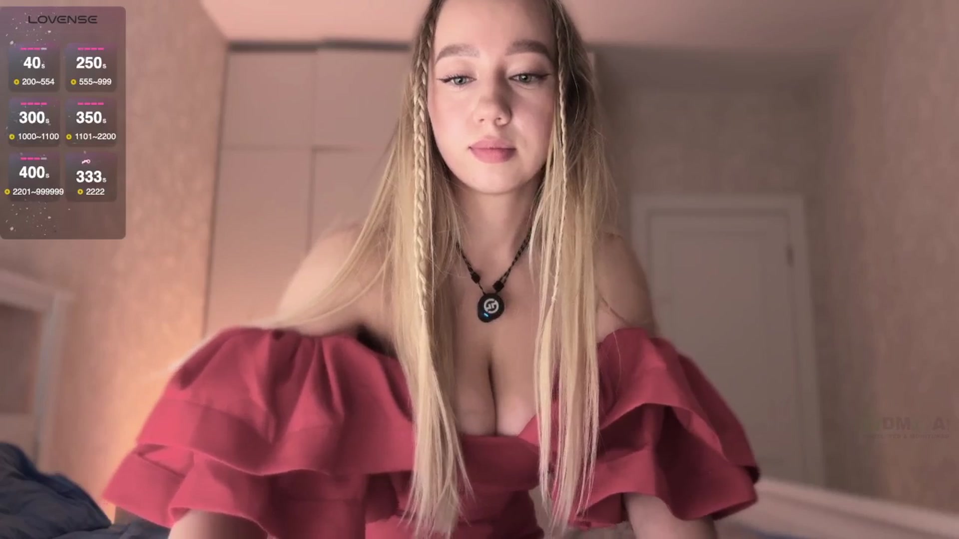 Gallery image thumbnail from villanell's myfreecams stream on, 09/02/2025, 15:43 image 13 of 20