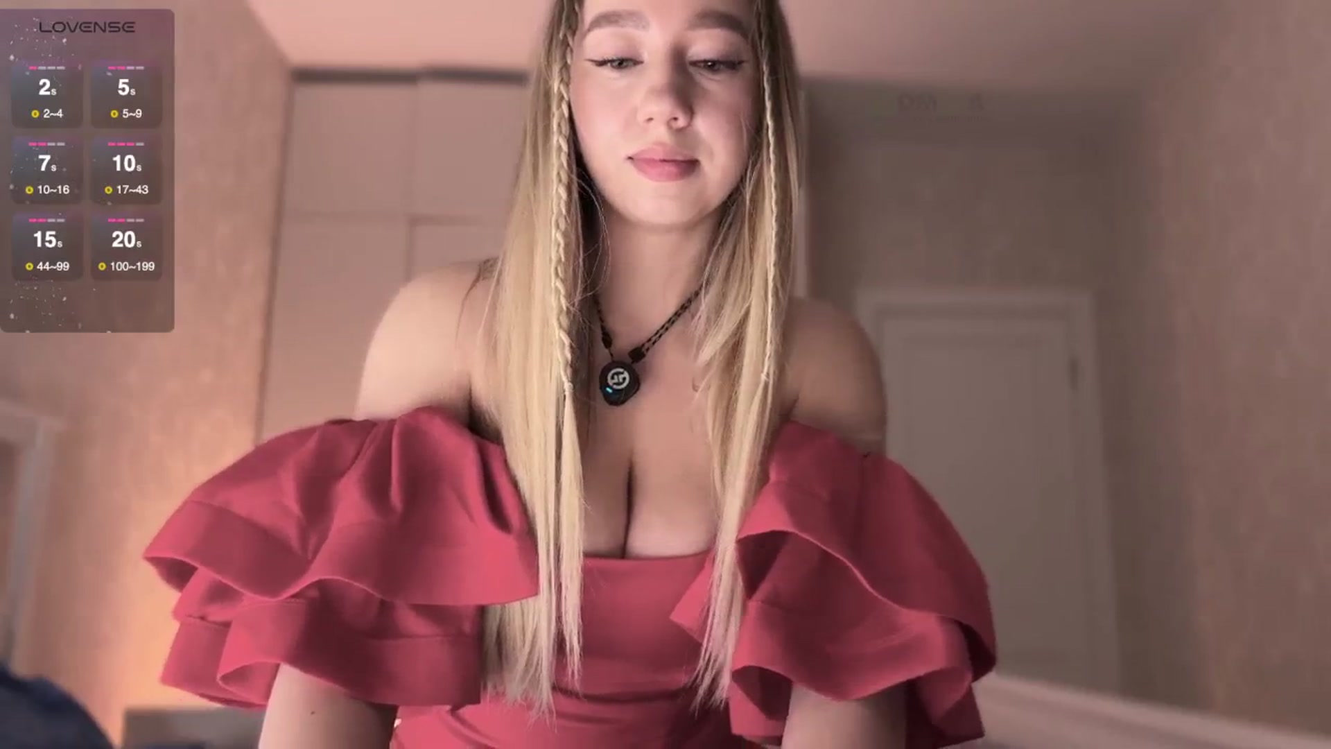 Gallery image thumbnail from villanell's myfreecams stream on, 09/02/2025, 15:43 image 8 of 20