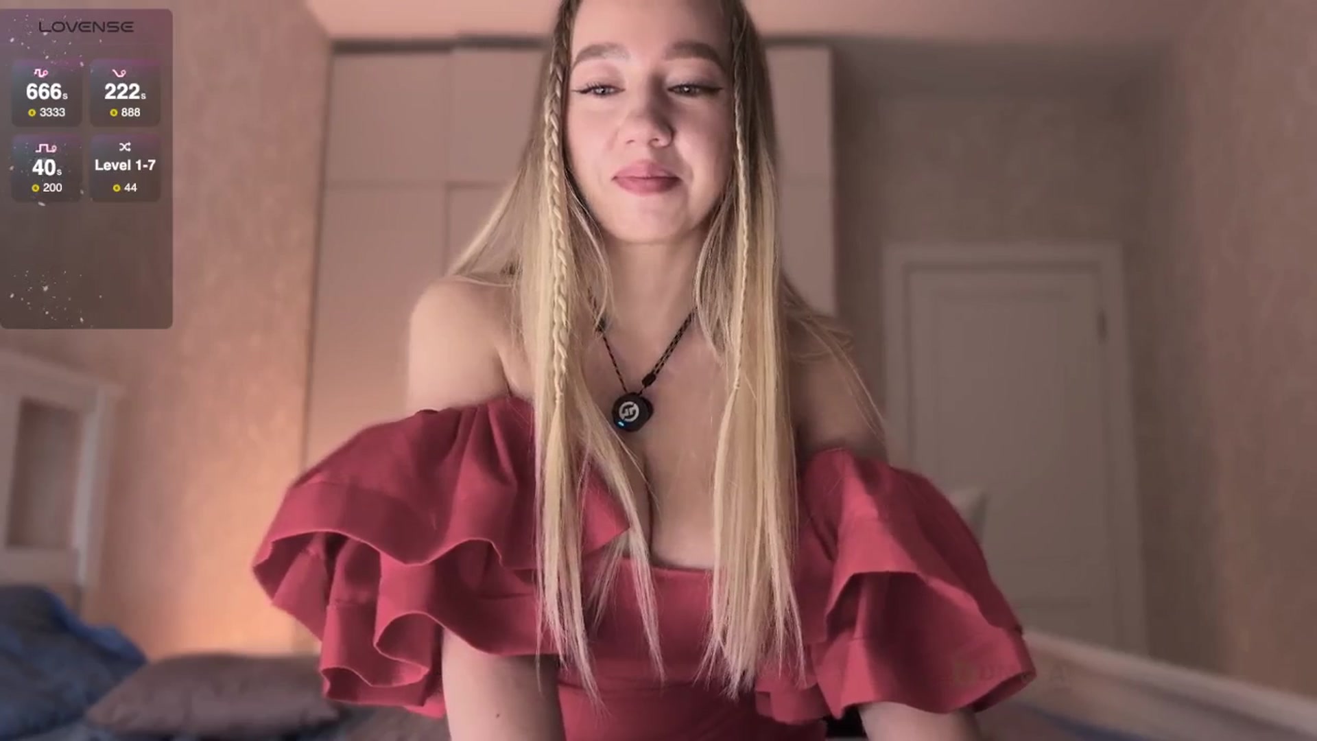 Gallery image thumbnail from villanell's myfreecams stream on, 09/02/2025, 18:30 image 16 of 20