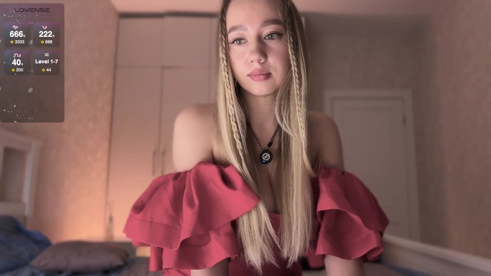 Gallery image thumbnail from villanell's myfreecams stream on, 09/02/2025, 18:30 image 4 of 20