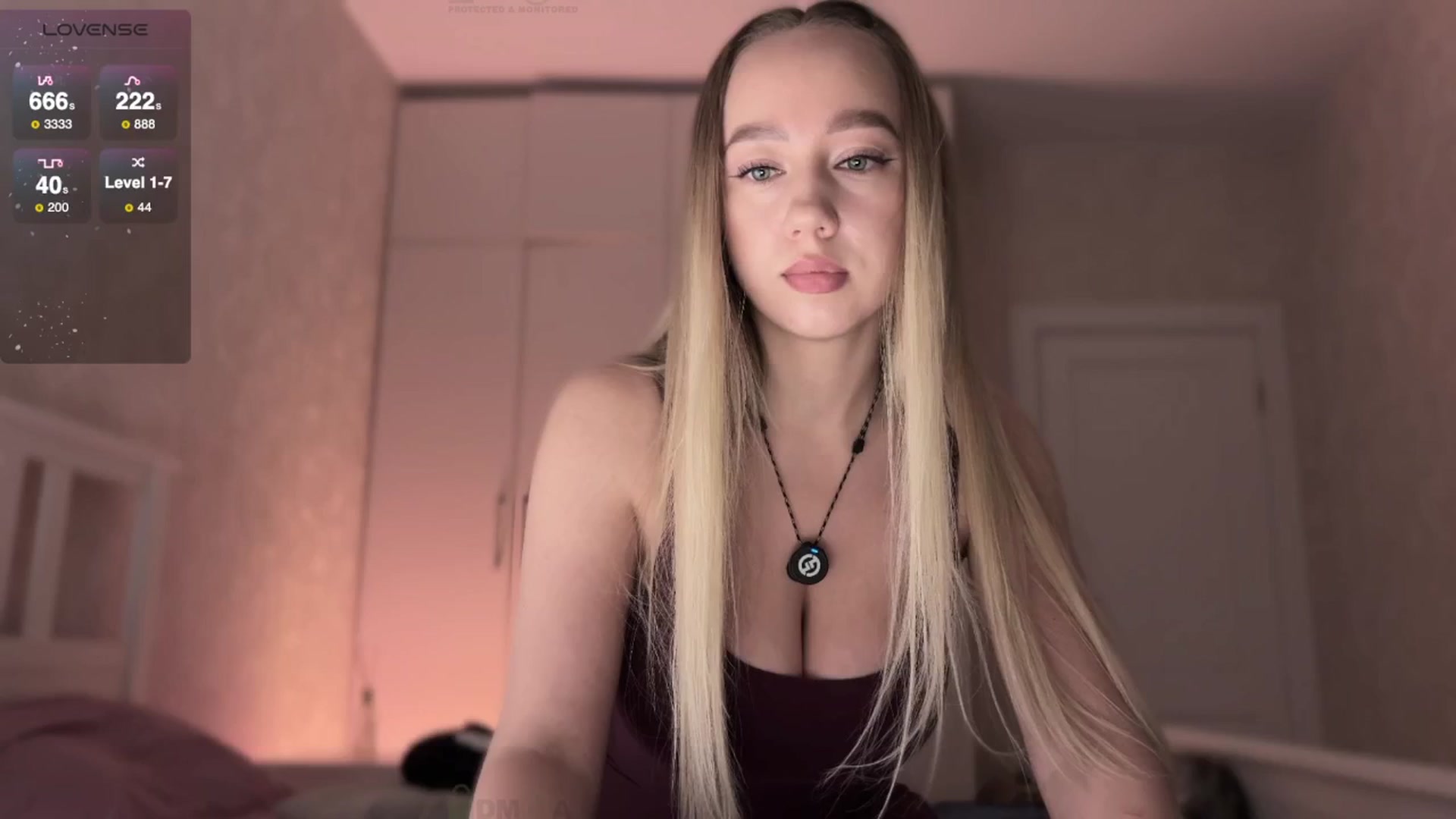 Gallery image thumbnail from villanell's myfreecams stream on, 09/12/2025, 18:27 image 1 of 20