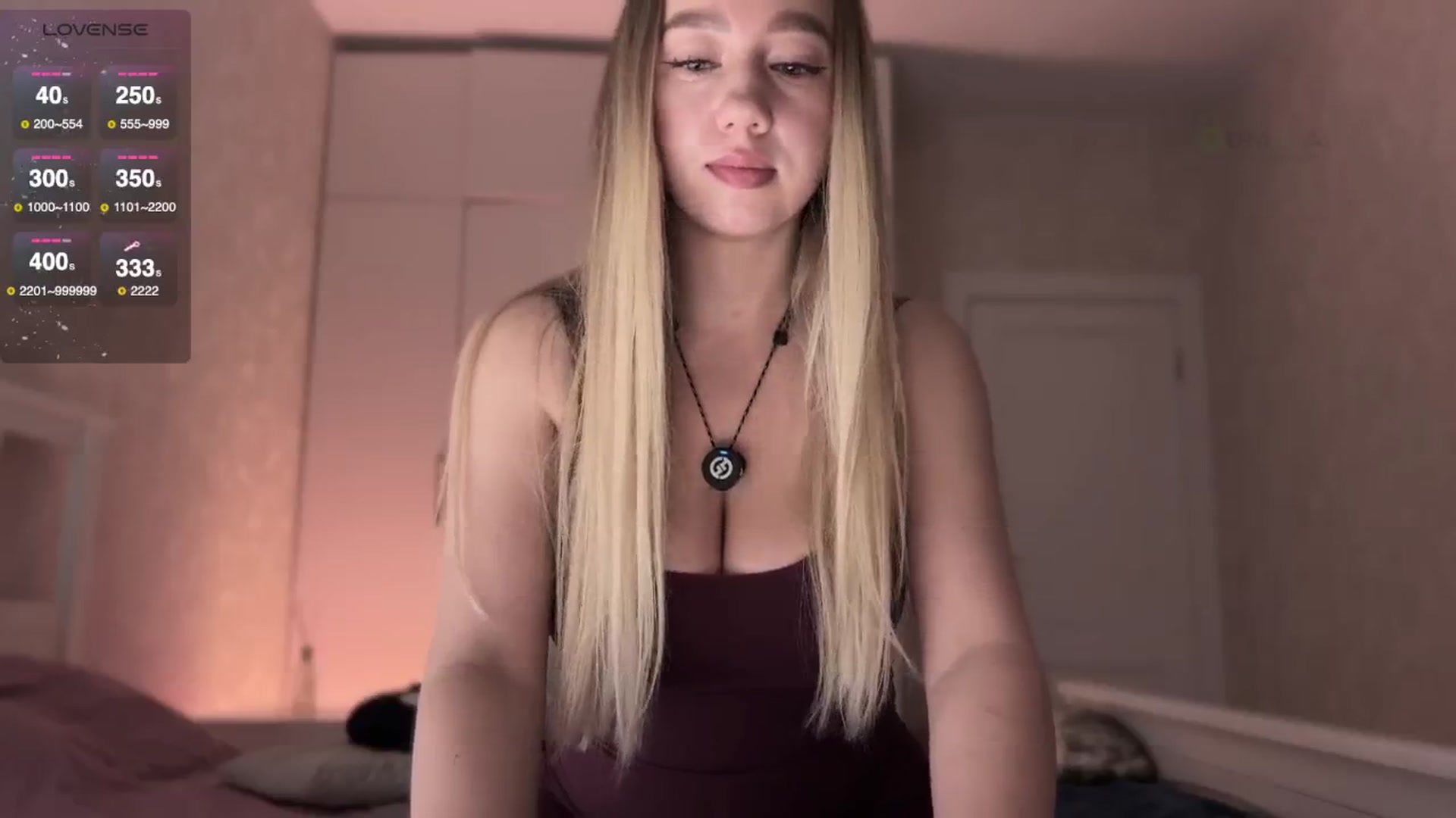 Gallery image thumbnail from villanell's myfreecams stream on, 09/12/2025, 18:27 image 5 of 20