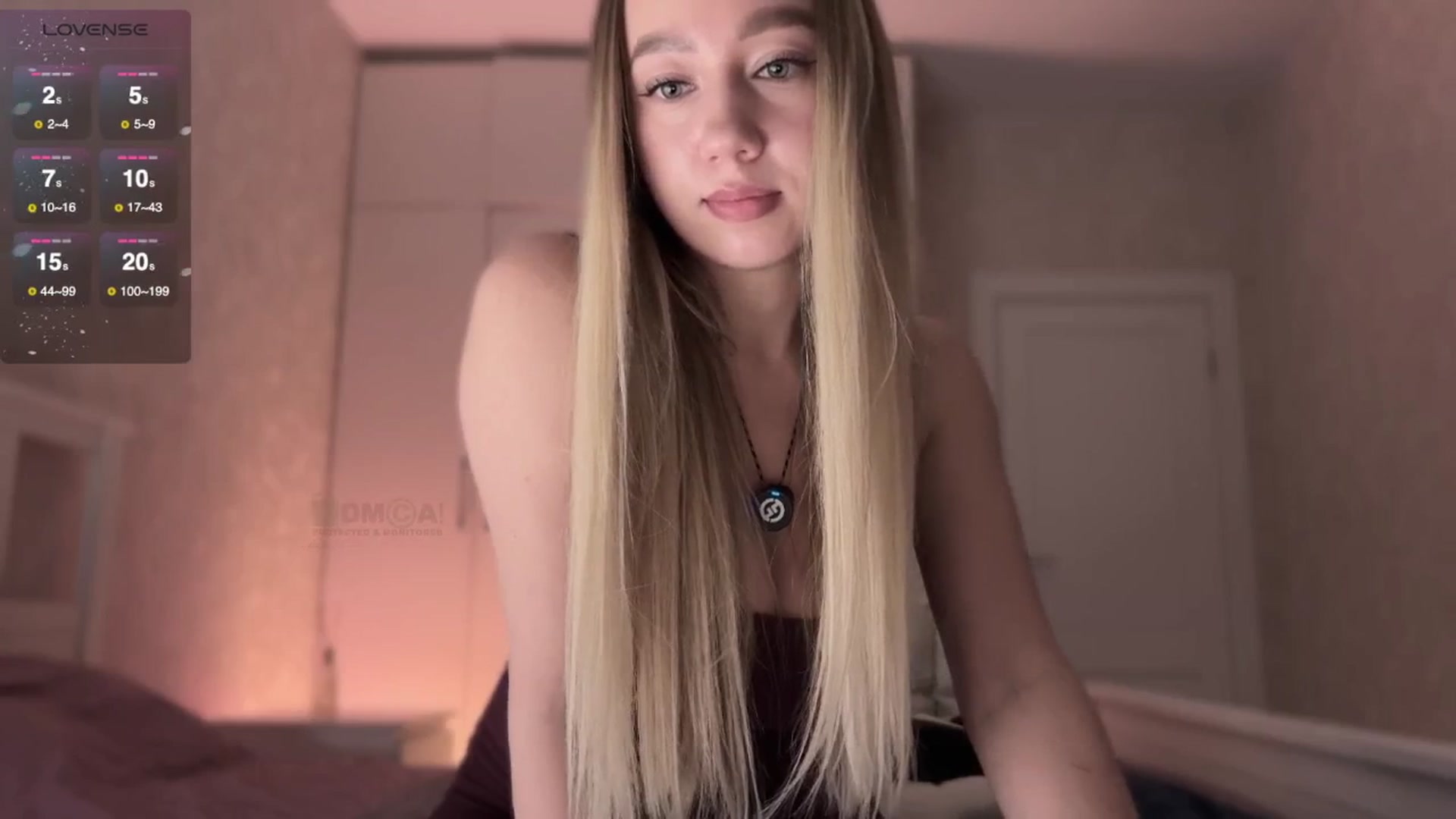 Gallery image thumbnail from villanell's myfreecams stream on, 09/12/2025, 18:27 image 14 of 20
