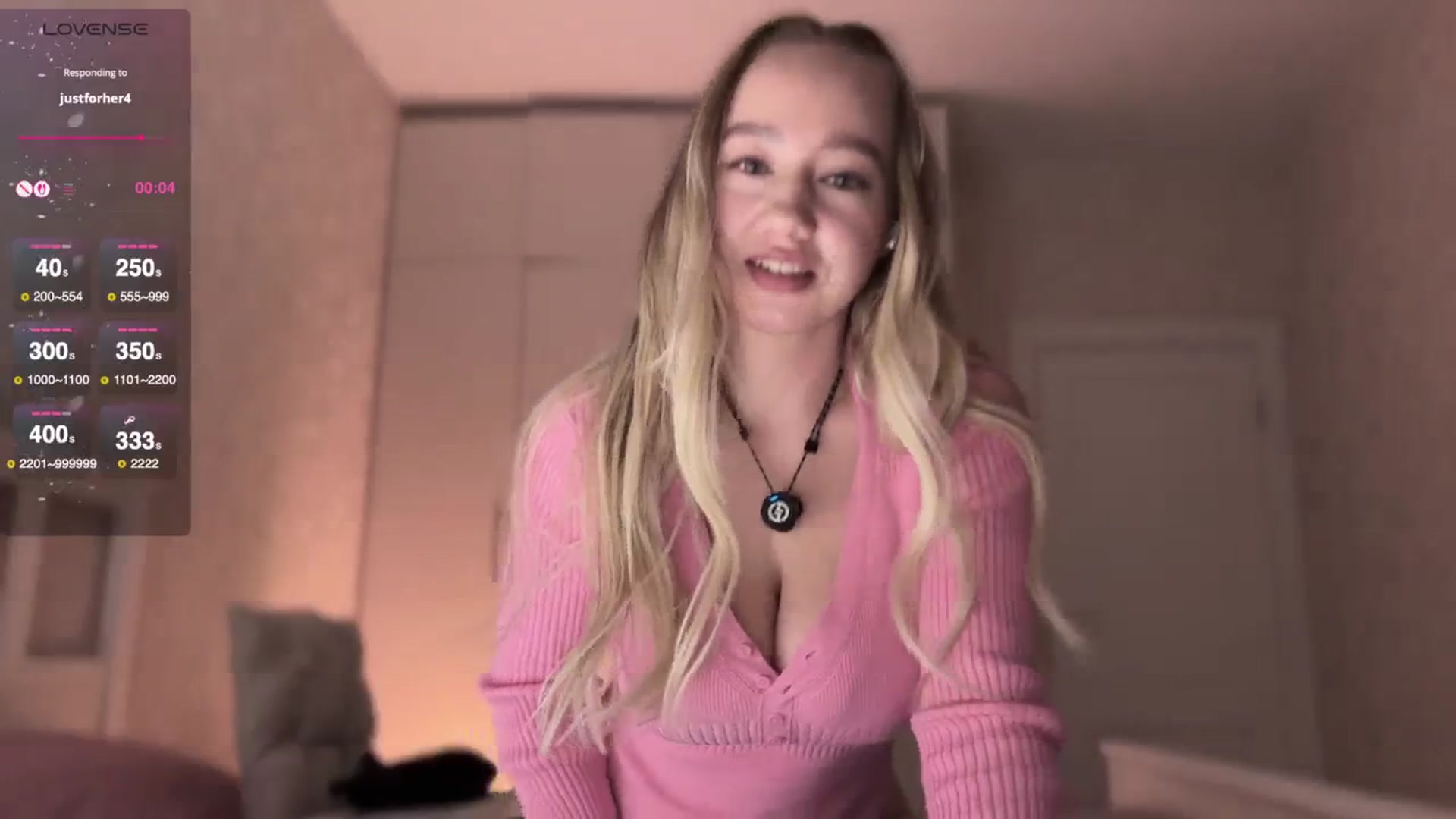 Gallery image thumbnail from villanell's myfreecams stream on, 09/13/2025, 17:57 image 4 of 20
