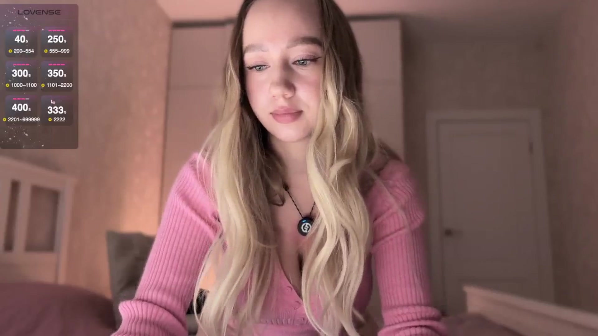 Gallery image thumbnail from villanell's myfreecams stream on, 09/13/2025, 18:35 image 20 of 20