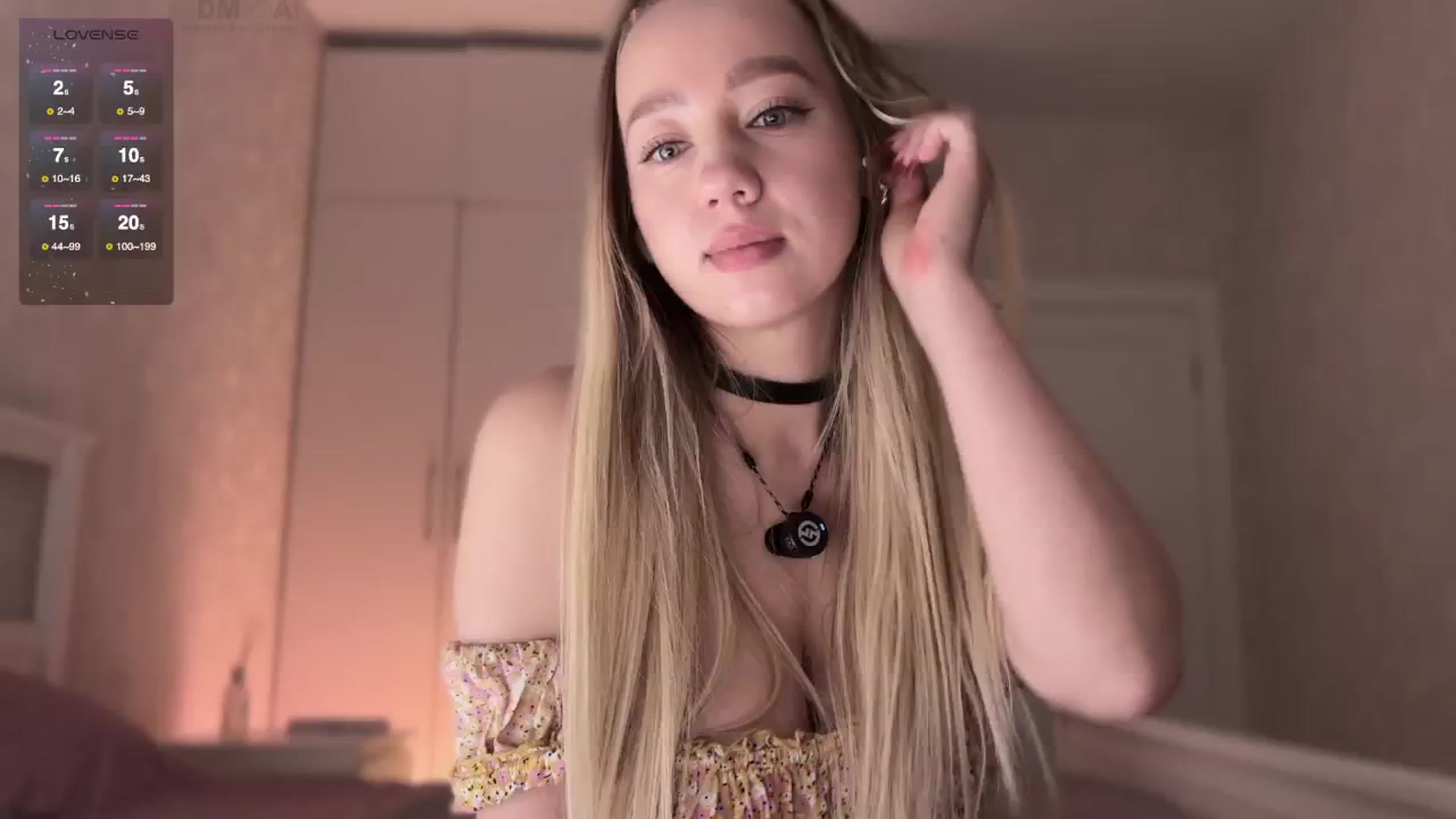 Gallery image thumbnail from villanell's myfreecams stream on, 09/30/2025, 14:09 image 8 of 20