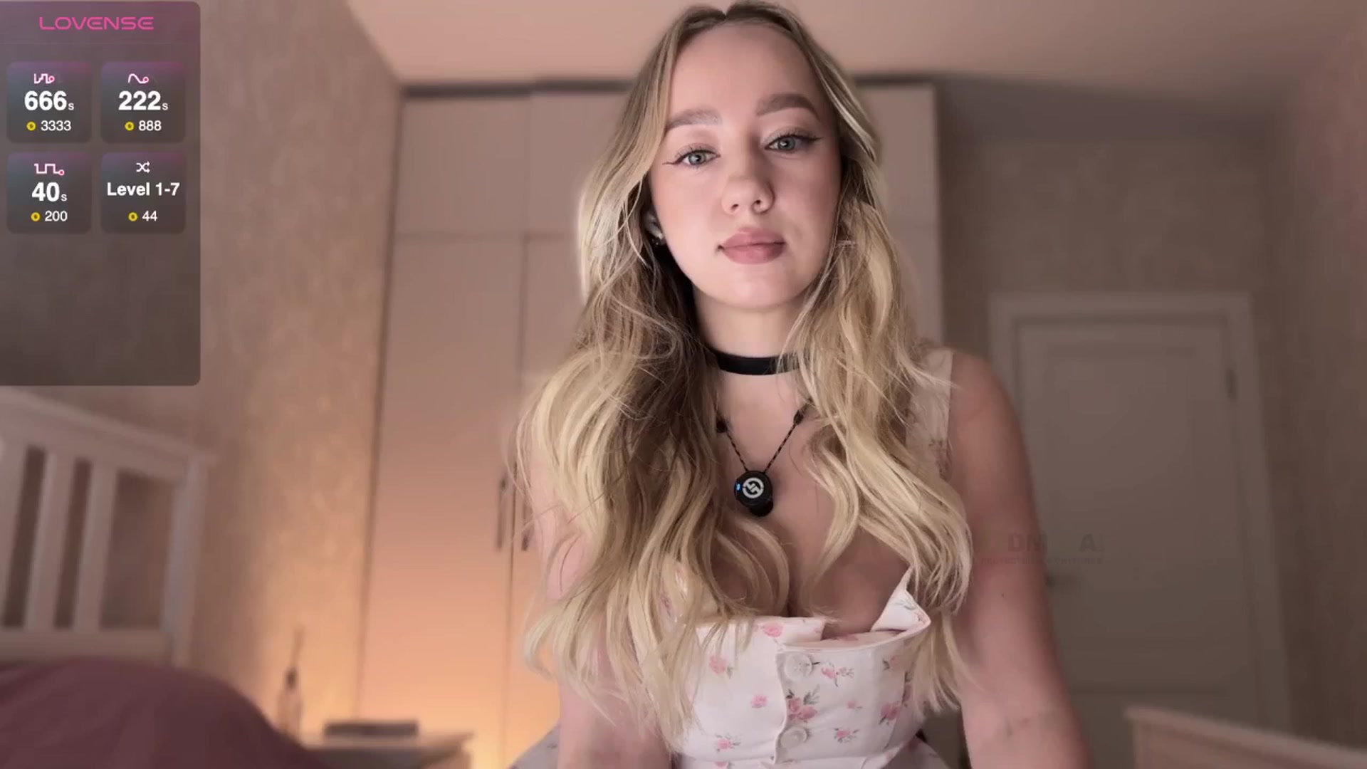 Gallery image thumbnail from villanell's myfreecams stream on, 10/17/2025, 14:27 image 16 of 20