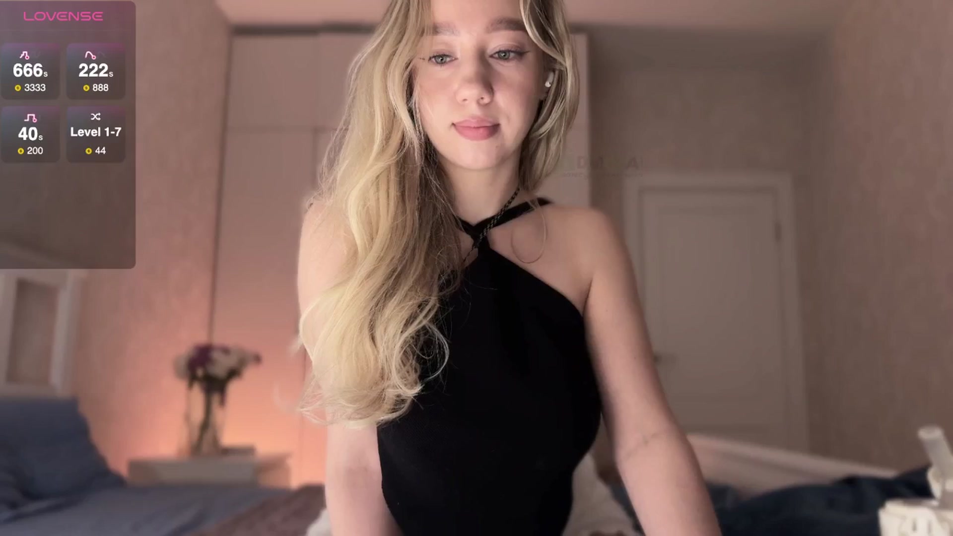 Gallery image thumbnail from villanell's myfreecams stream on, 10/24/2025, 19:06 image 19 of 20
