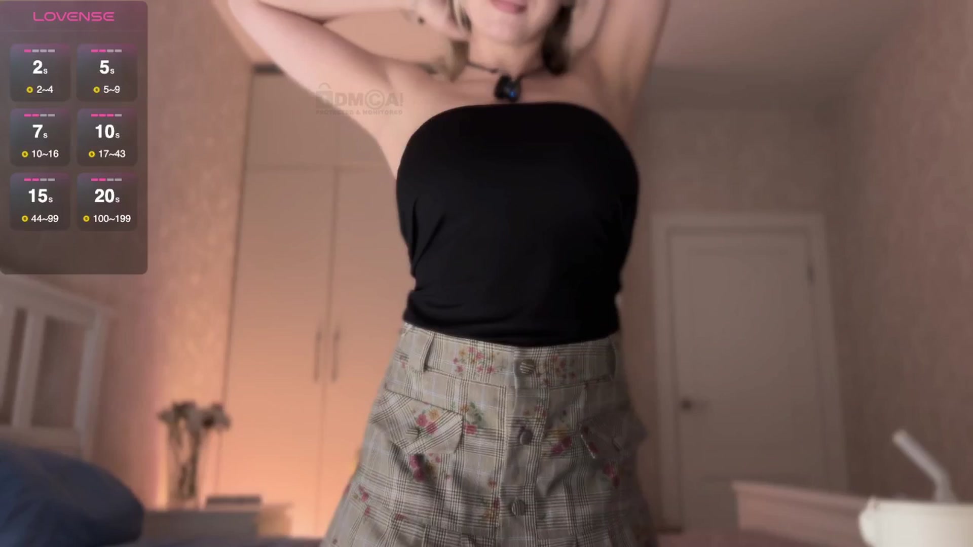 Gallery image thumbnail from villanell's myfreecams stream on, 10/28/2025, 16:39 image 2 of 20