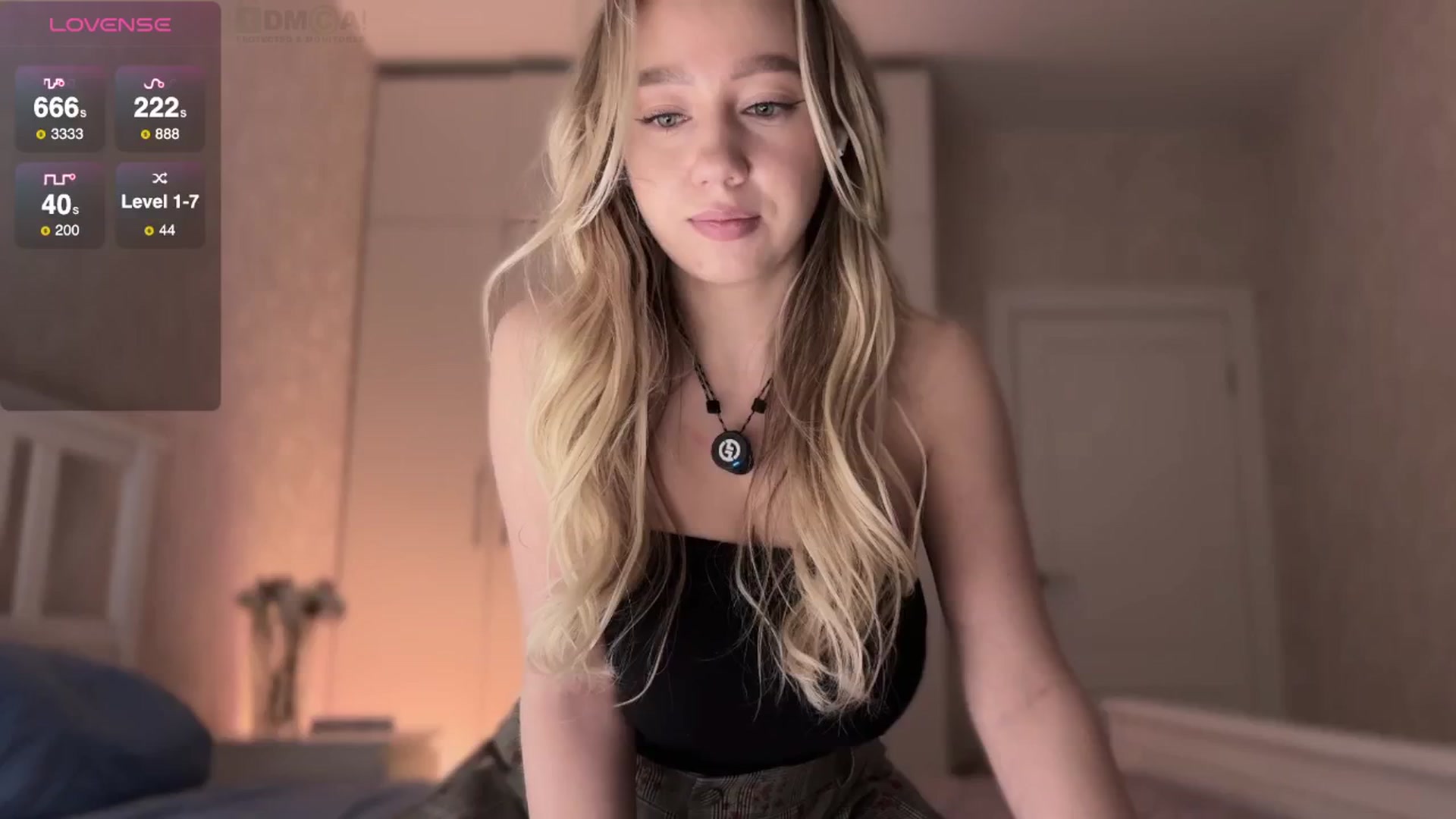 Gallery image thumbnail from villanell's myfreecams stream on, 10/28/2025, 19:44 image 2 of 20