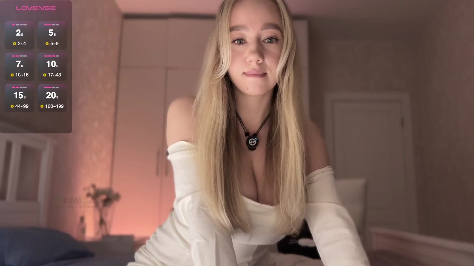 Gallery image thumbnail from villanell's myfreecams stream on, 10/29/2025, 16:57 image 11 of 20