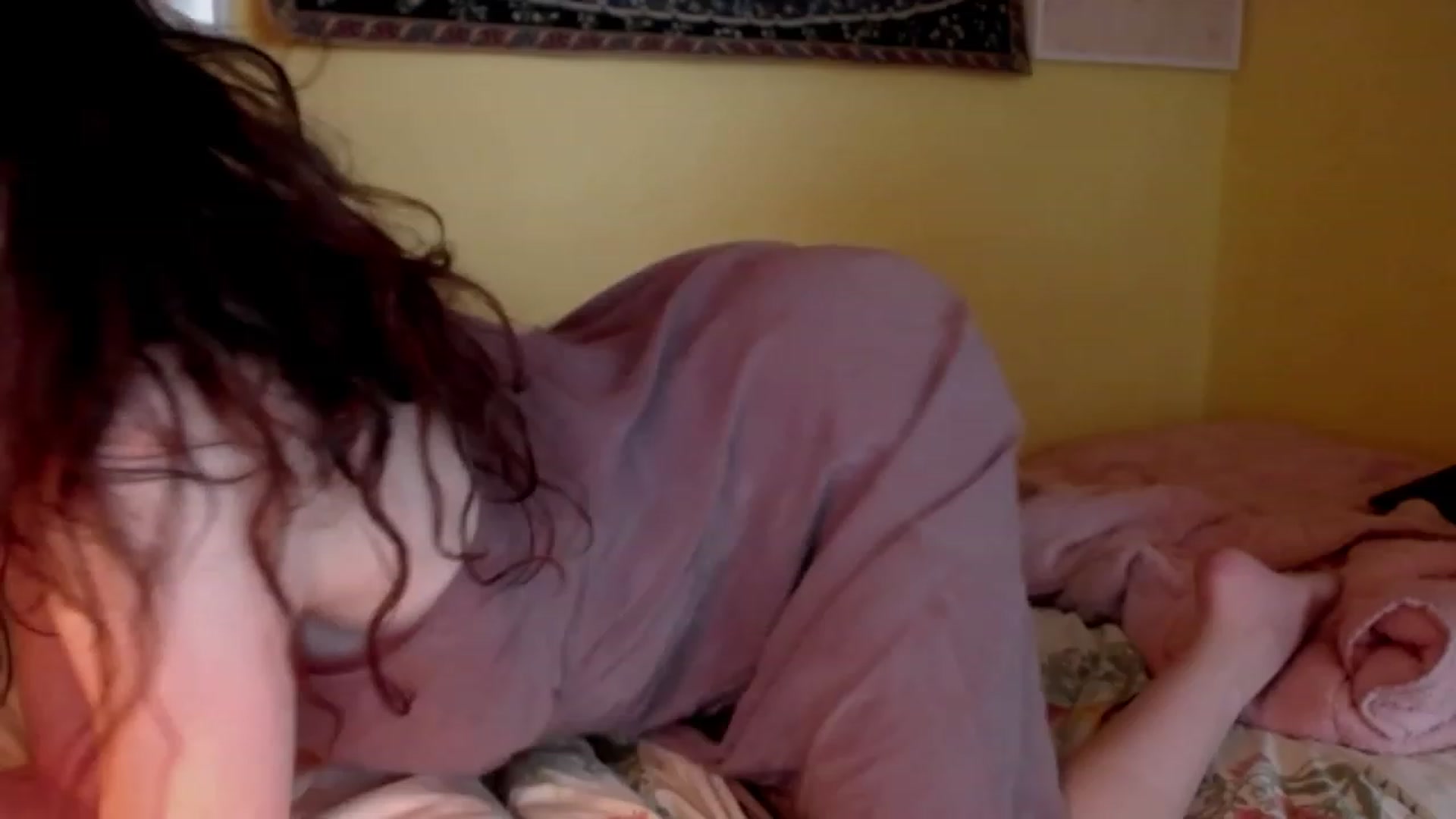 Gallery image thumbnail from viola__'s myfreecams stream on, 11/15/2022, 15:23 image 9 of 20