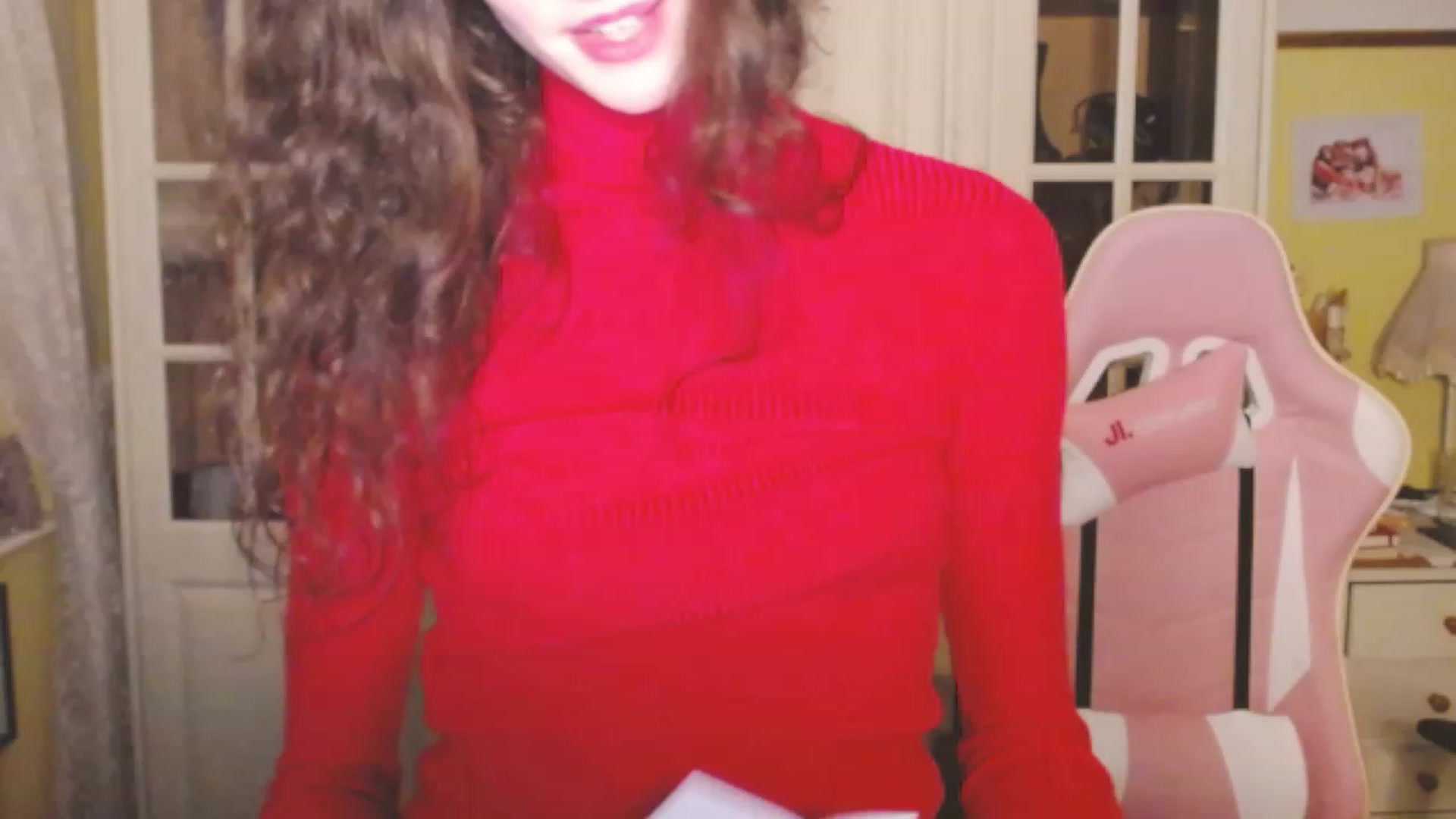 Gallery image thumbnail from viola__'s myfreecams stream on, 11/18/2022, 21:49 image 3 of 20