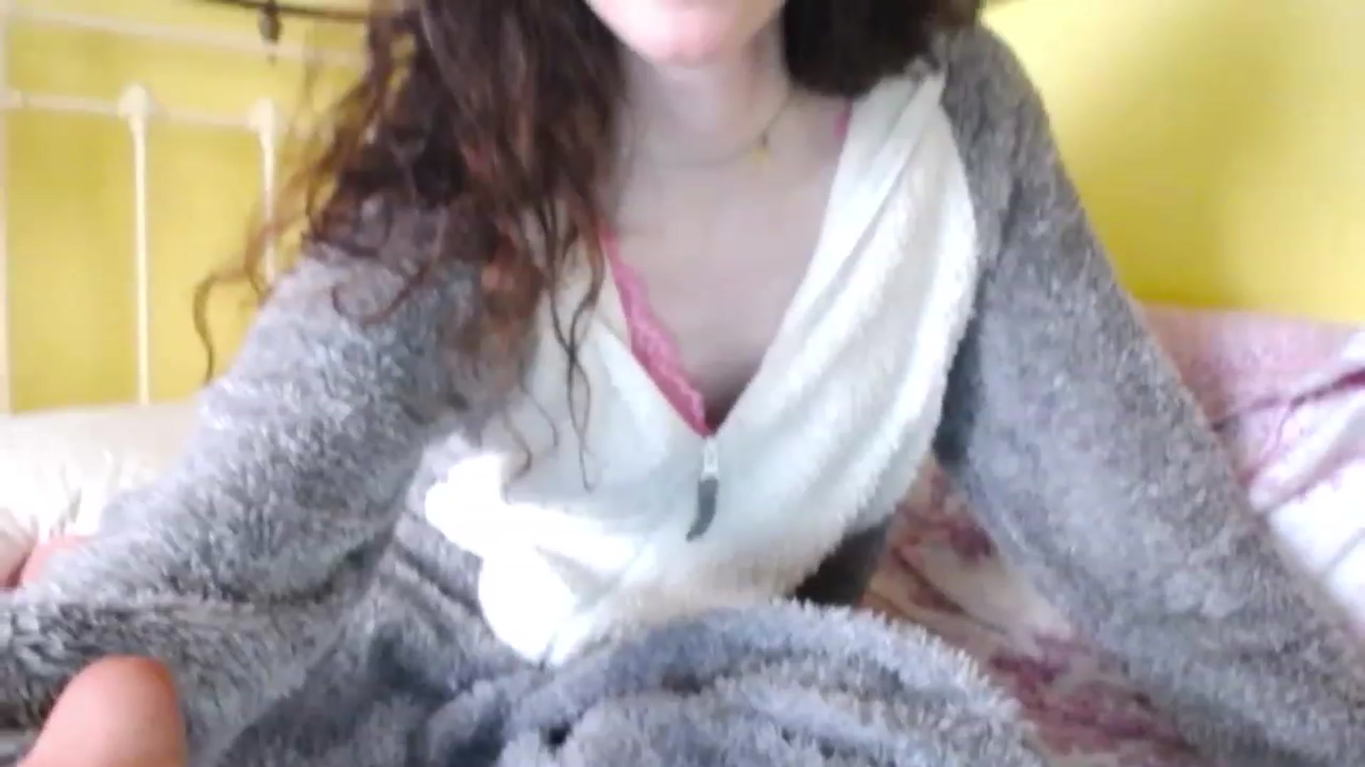 Gallery image thumbnail from viola__'s myfreecams stream on, 11/23/2022, 11:33 image 11 of 20