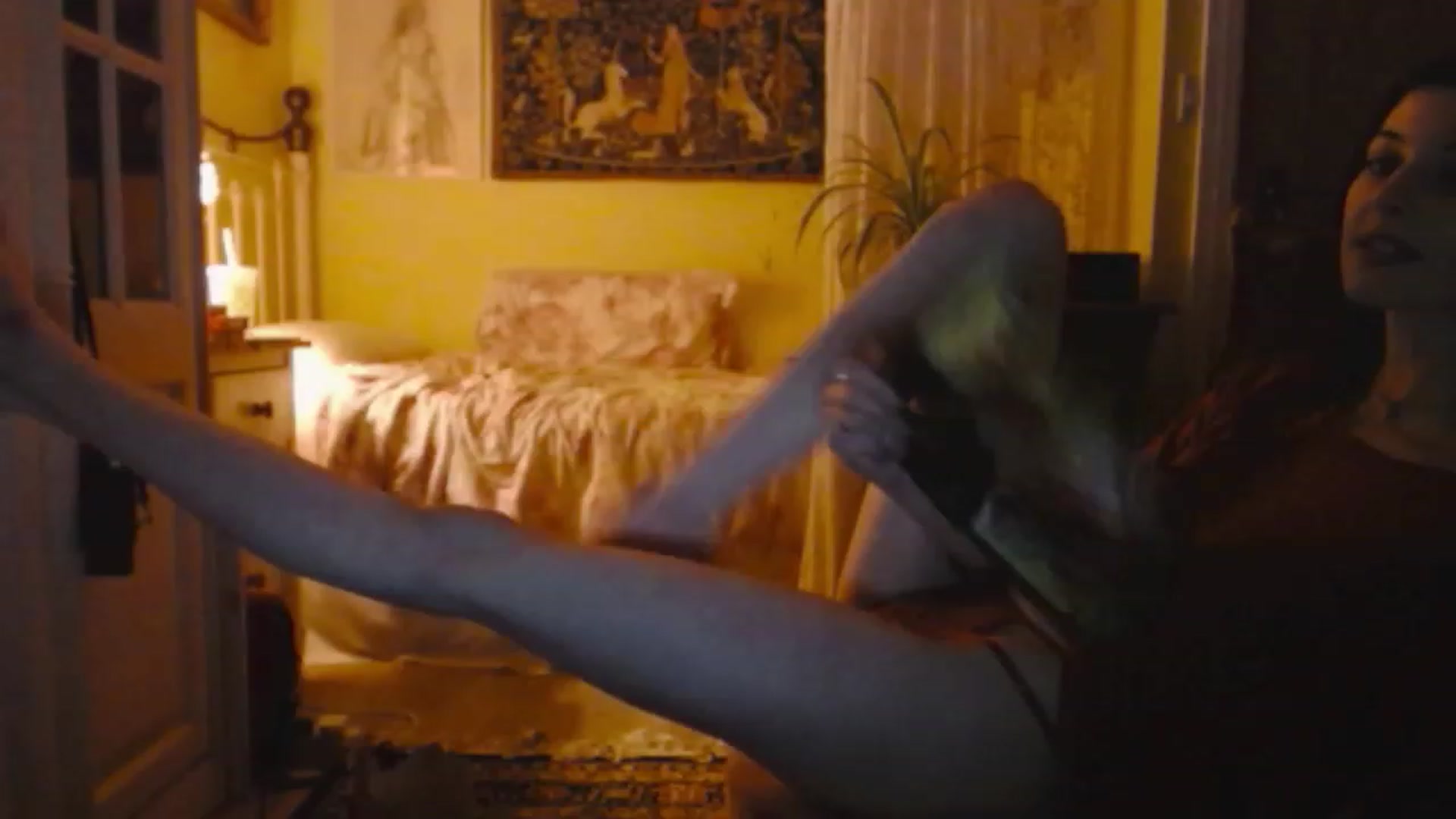 Gallery image thumbnail from viola__'s myfreecams stream on, 11/25/2022, 19:19 image 7 of 20