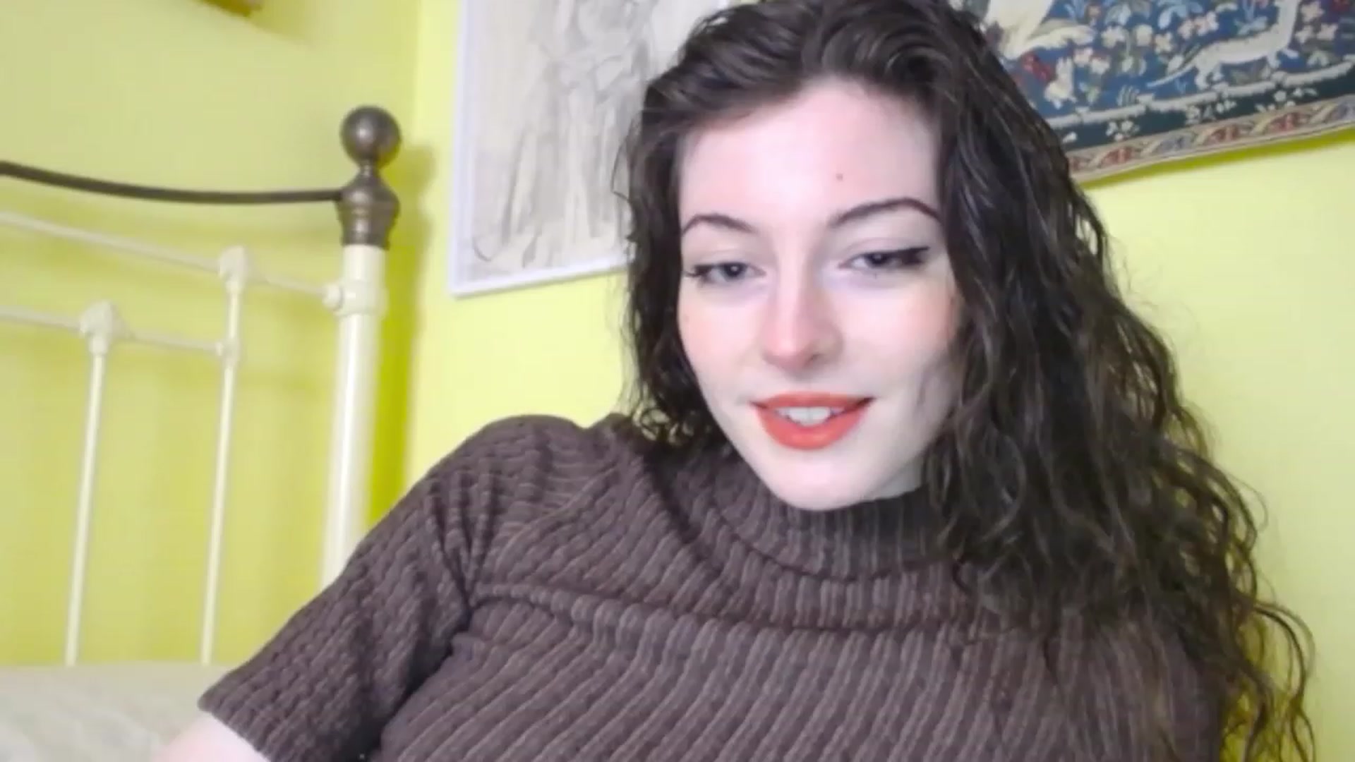 Gallery image thumbnail from viola__'s myfreecams stream on, 12/02/2022, 14:27 image 1 of 20