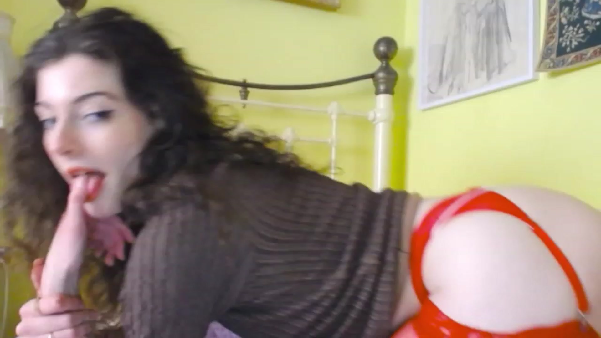 Gallery image thumbnail from viola__'s myfreecams stream on, 12/02/2022, 14:41 image 7 of 20
