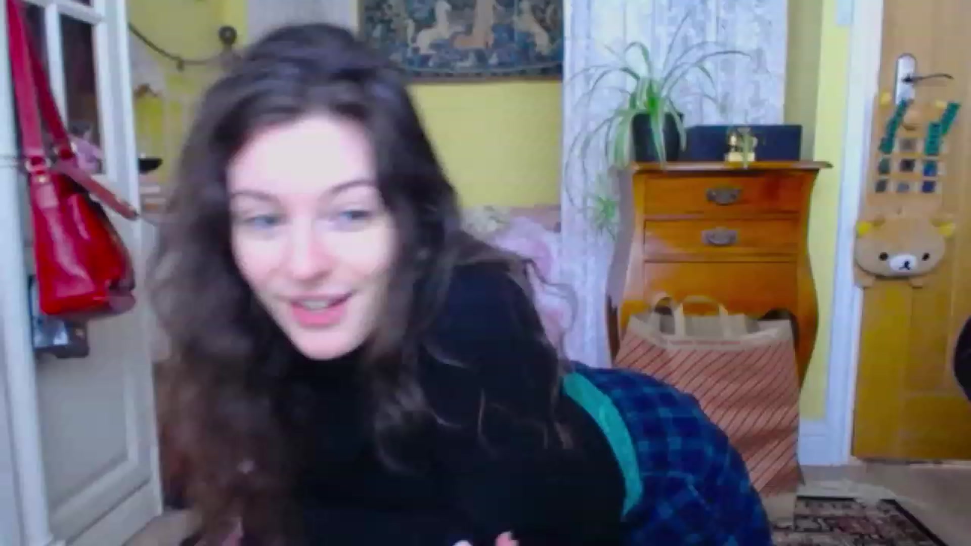 Gallery image thumbnail from viola__'s myfreecams stream on, 12/07/2022, 16:43 image 5 of 20