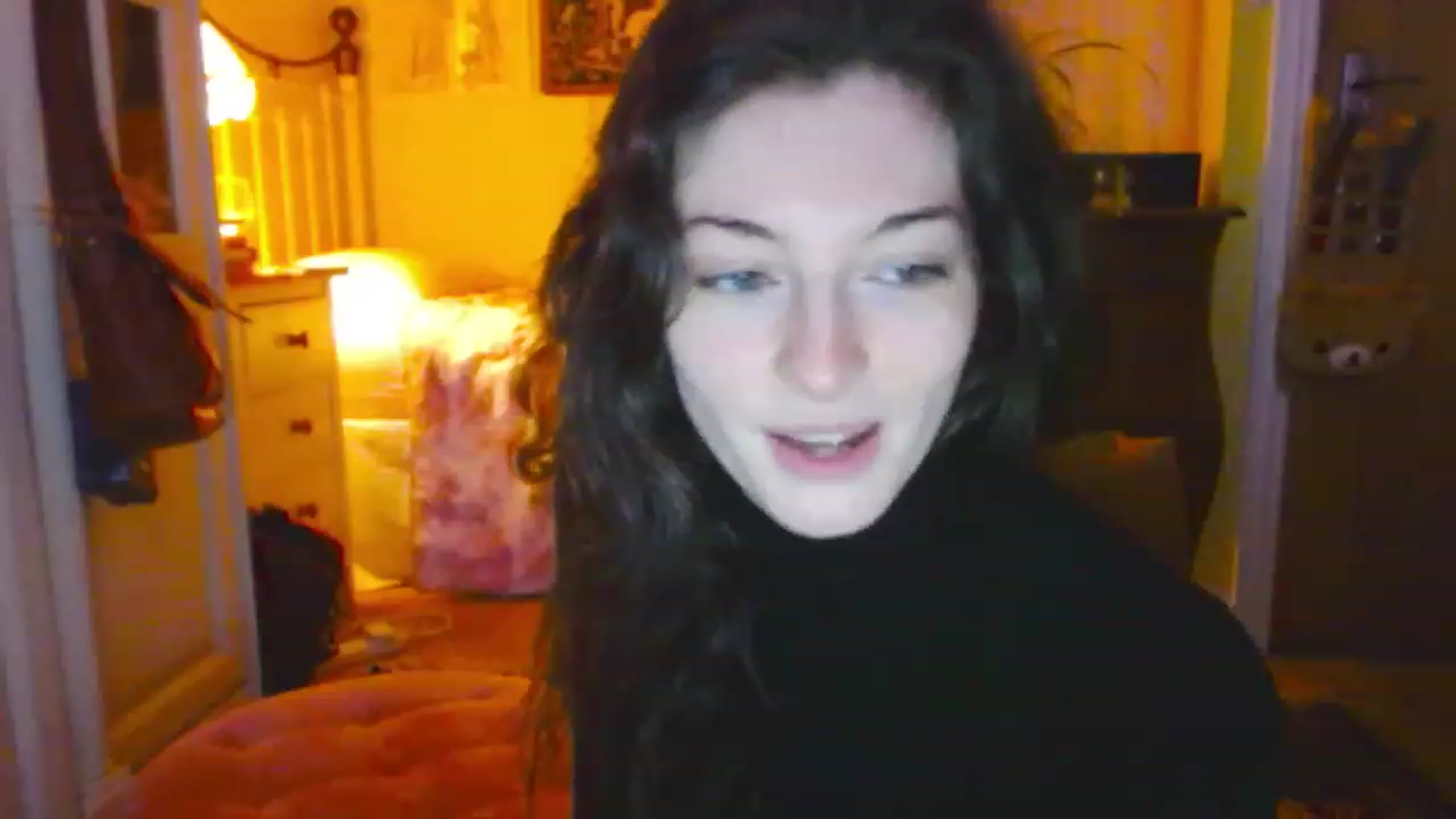 Gallery image thumbnail from viola__'s myfreecams stream on, 12/07/2022, 16:43 image 20 of 20