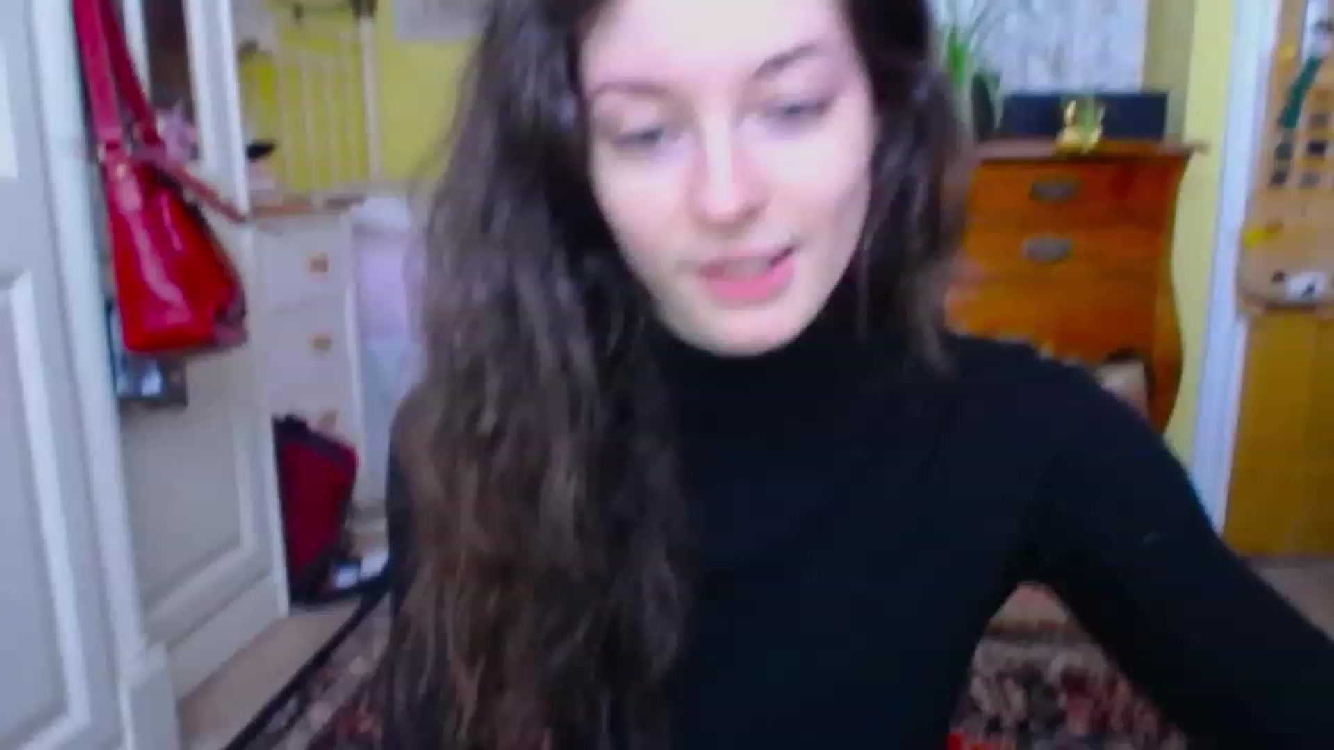 Gallery image thumbnail from viola__'s myfreecams stream on, 12/07/2022, 16:43 image 9 of 20