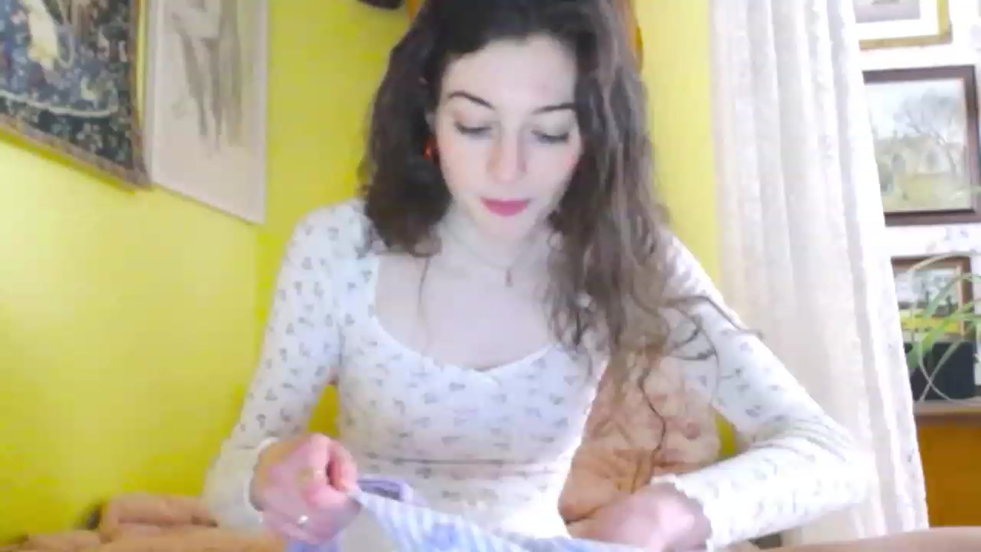 Gallery image thumbnail from viola__'s myfreecams stream on, 12/08/2022, 17:47 image 2 of 20
