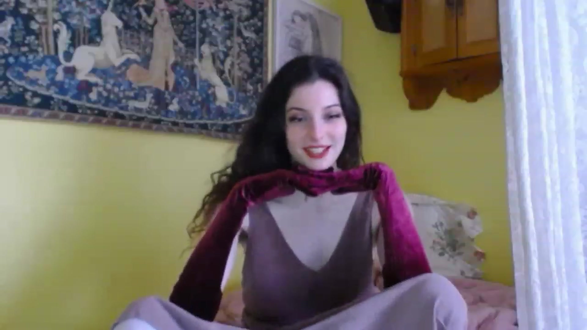 Gallery image thumbnail from viola__'s myfreecams stream on, 12/15/2022, 13:01 image 16 of 20