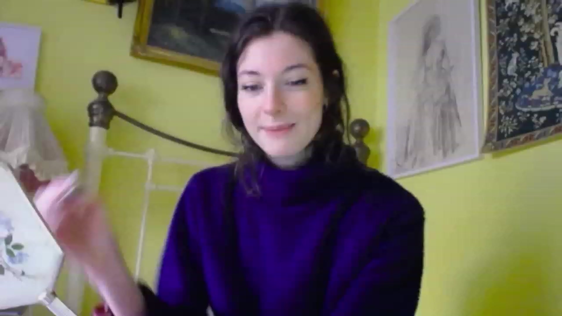 Gallery image thumbnail from viola__'s myfreecams stream on, 12/16/2022, 12:32 image 8 of 20