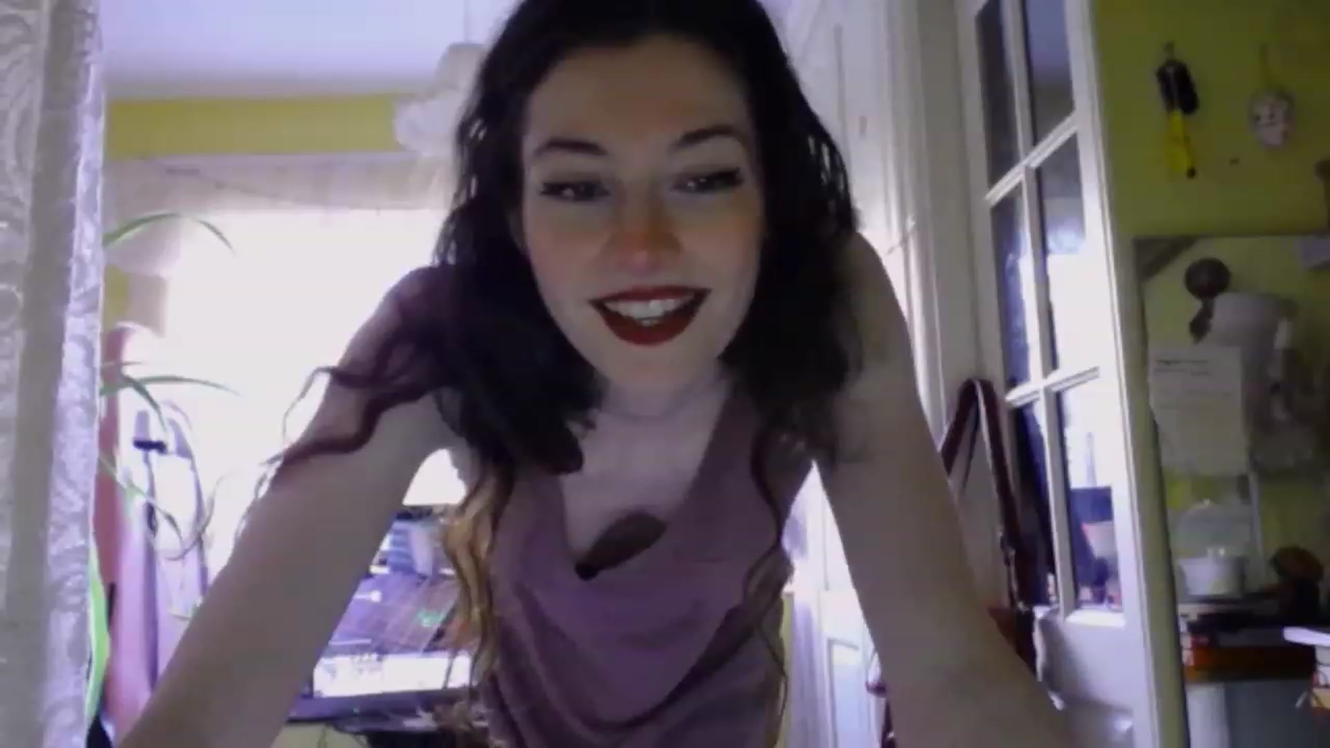 Gallery image thumbnail from viola__'s myfreecams stream on, 12/16/2022, 12:32 image 18 of 20