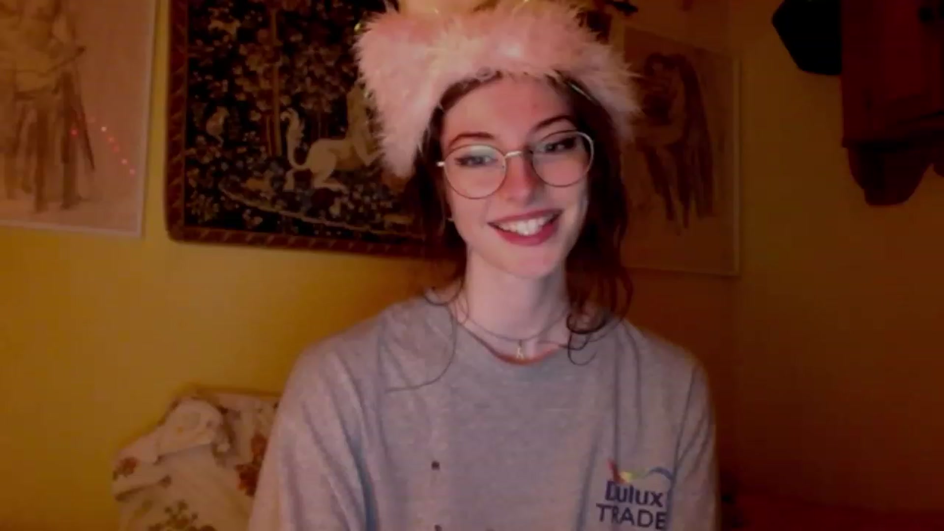 Gallery image thumbnail from viola__'s myfreecams stream on, 12/20/2022, 23:42 image 14 of 20