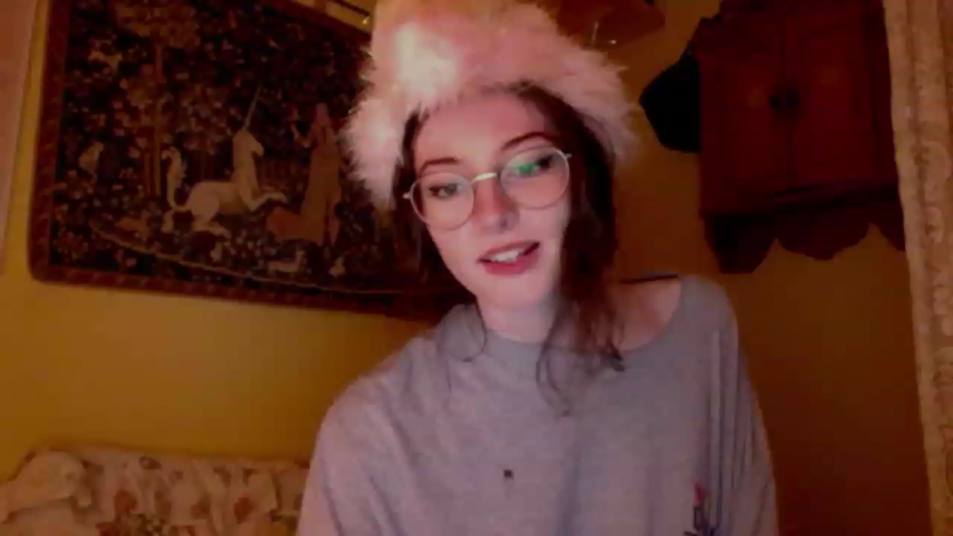 Gallery image thumbnail from viola__'s myfreecams stream on, 12/20/2022, 23:42 image 19 of 20