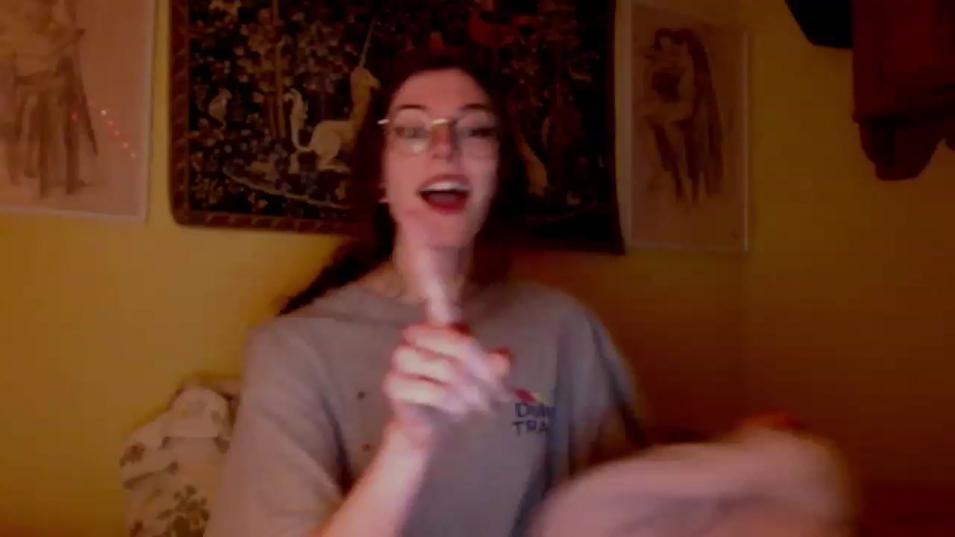 Gallery image thumbnail from viola__'s myfreecams stream on, 12/20/2022, 23:42 image 5 of 20