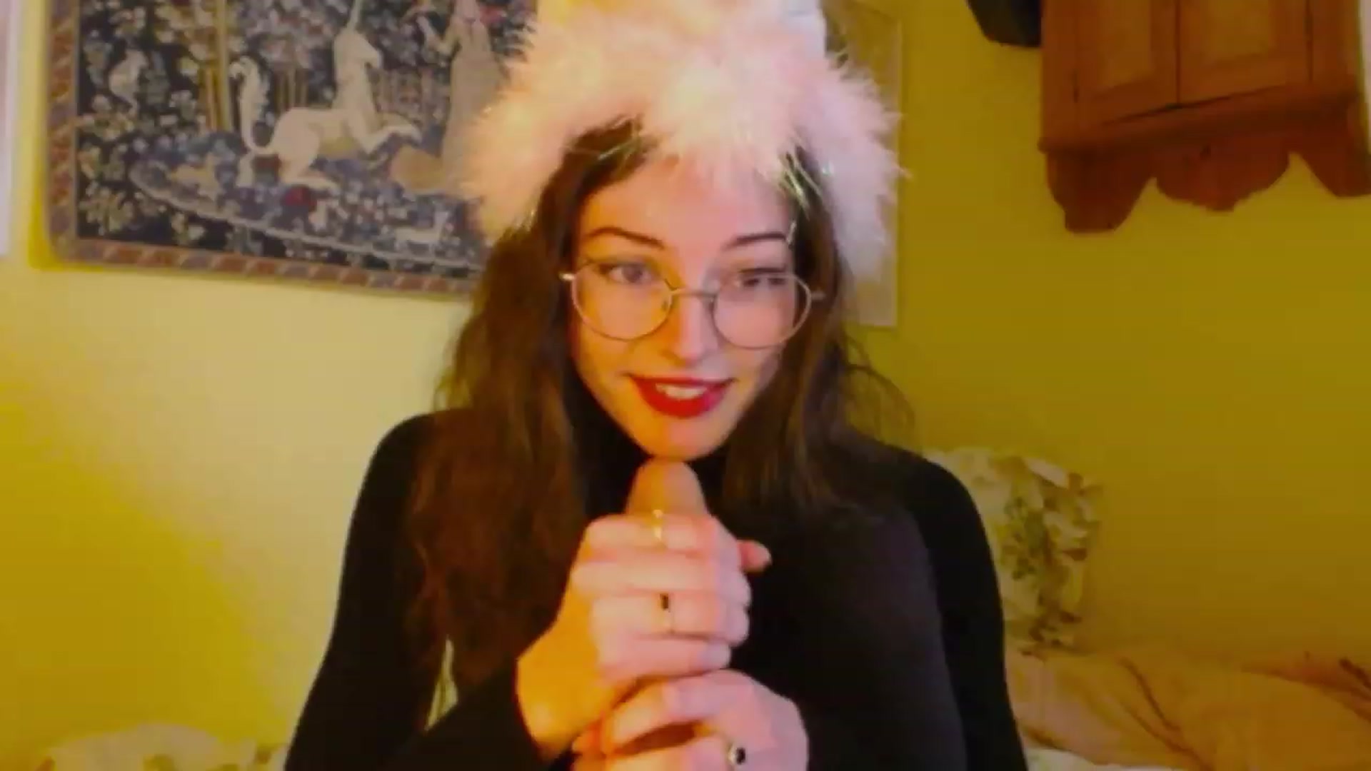 Gallery image thumbnail from viola__'s myfreecams stream on, 12/21/2022, 15:20 image 20 of 20