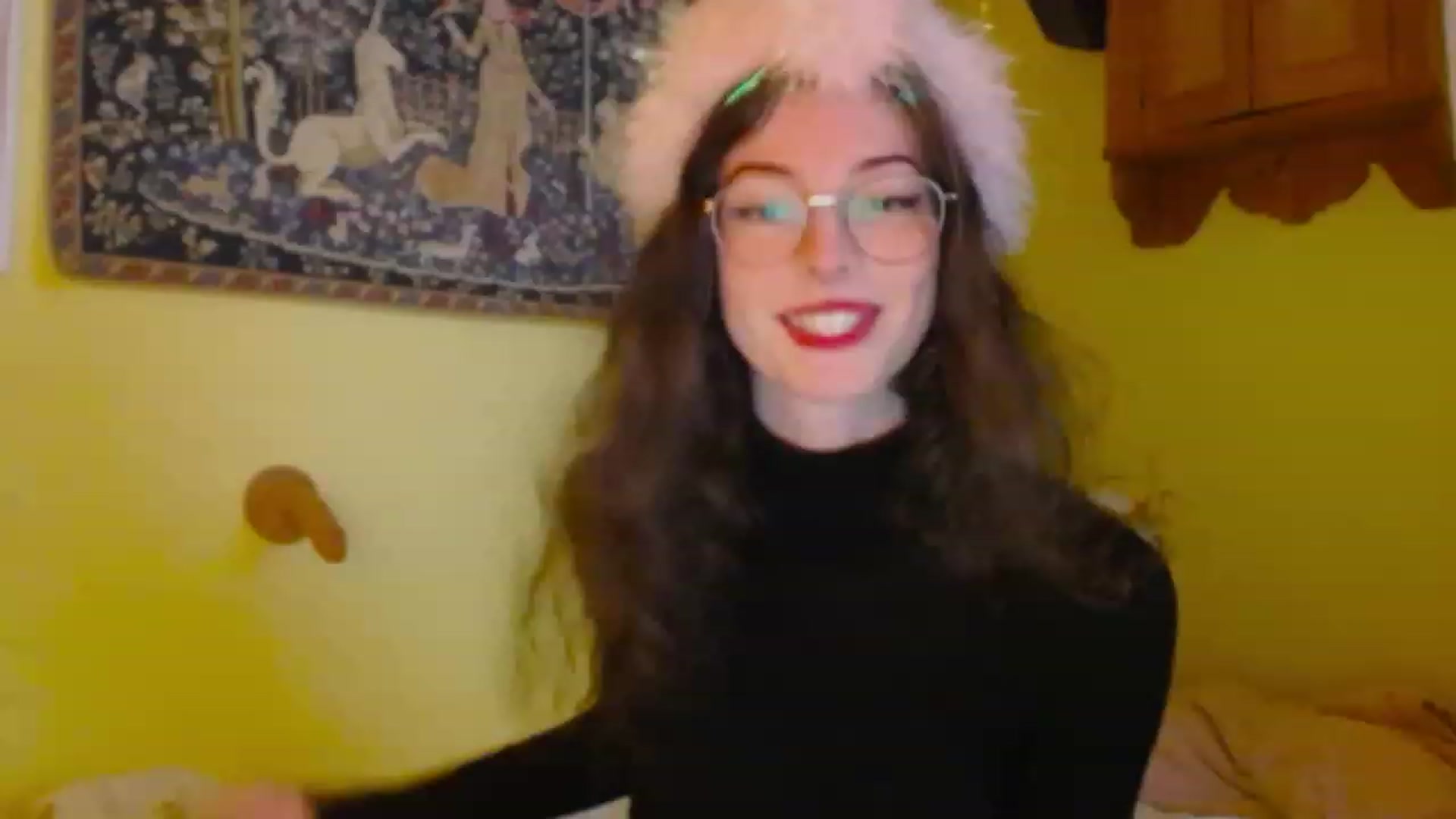Gallery image thumbnail from viola__'s myfreecams stream on, 12/21/2022, 15:20 image 16 of 20
