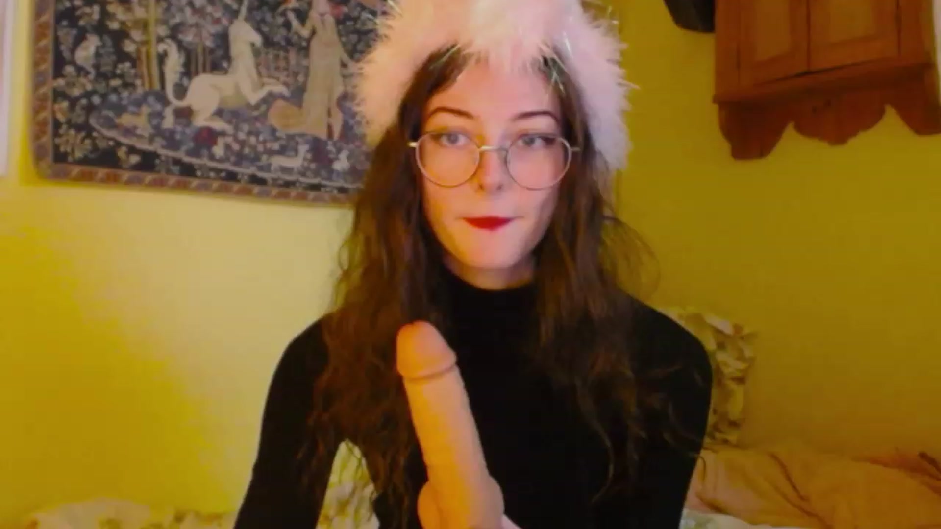 Gallery image thumbnail from viola__'s myfreecams stream on, 12/21/2022, 15:20 image 18 of 20