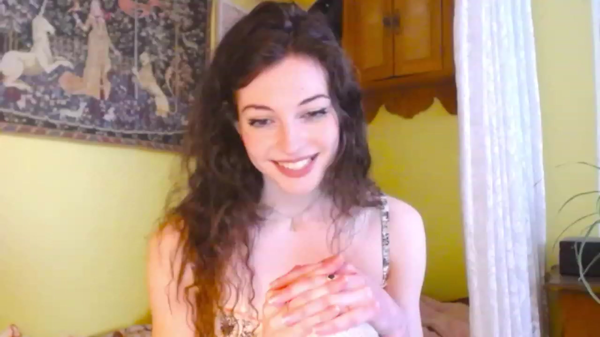 Gallery image thumbnail from viola__'s myfreecams stream on, 01/04/2023, 15:15 image 12 of 20
