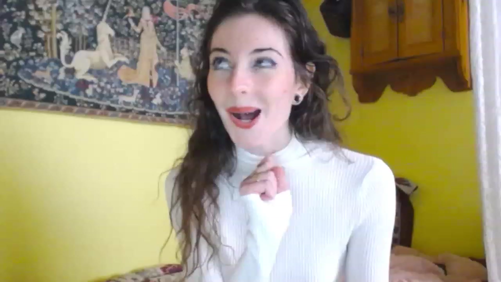 Gallery image thumbnail from viola__'s myfreecams stream on, 01/05/2023, 13:48 image 11 of 20
