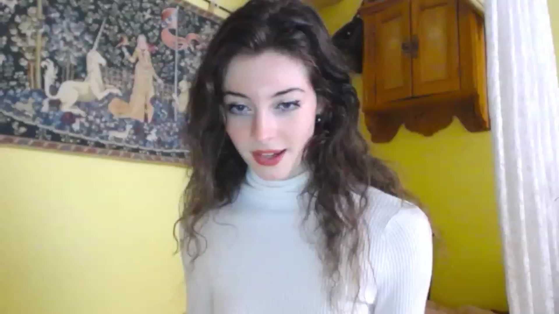Gallery image thumbnail from viola__'s myfreecams stream on, 01/05/2023, 13:48 image 17 of 20