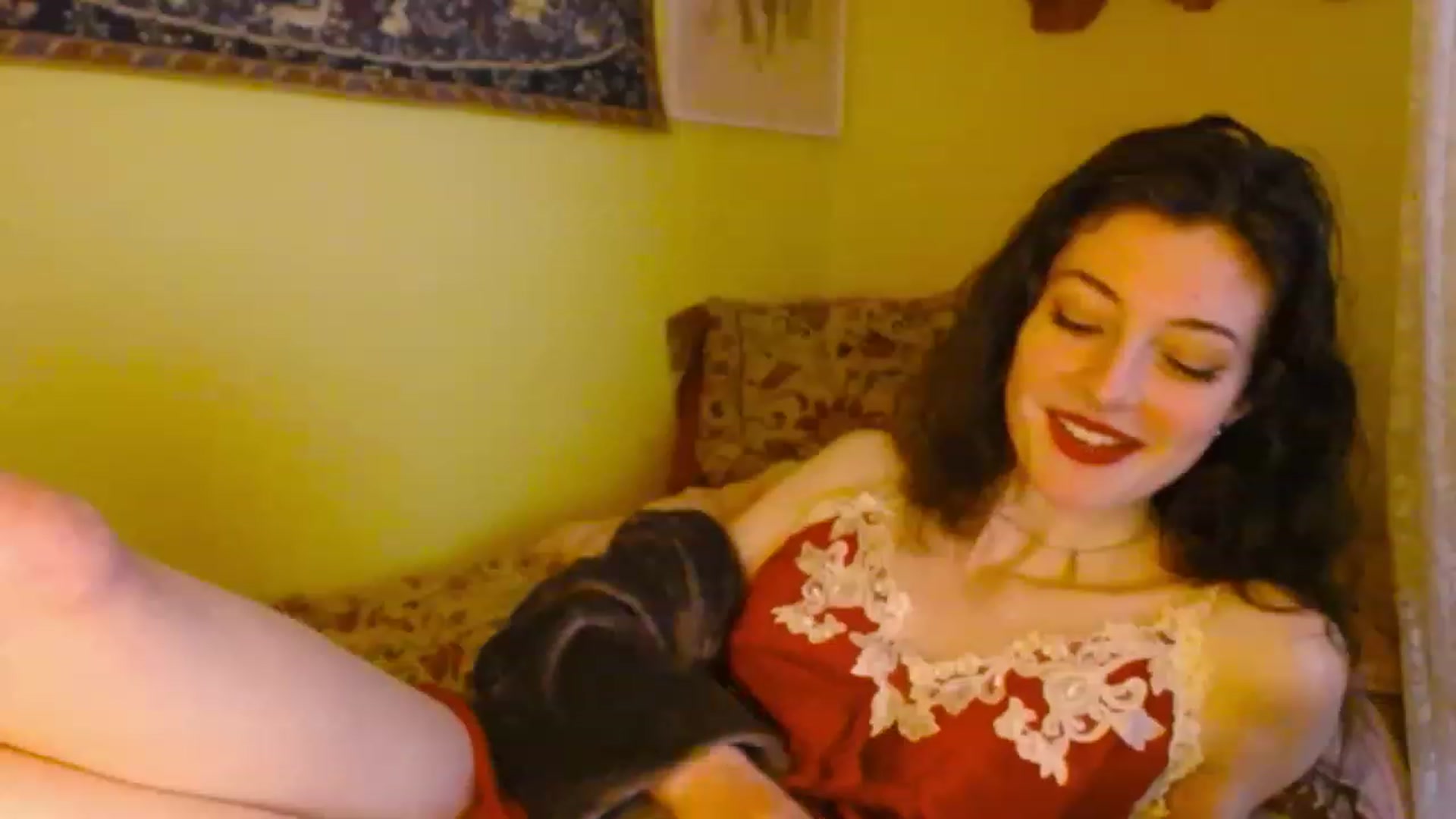 Gallery image thumbnail from viola__'s myfreecams stream on, 01/10/2023, 14:46 image 17 of 20