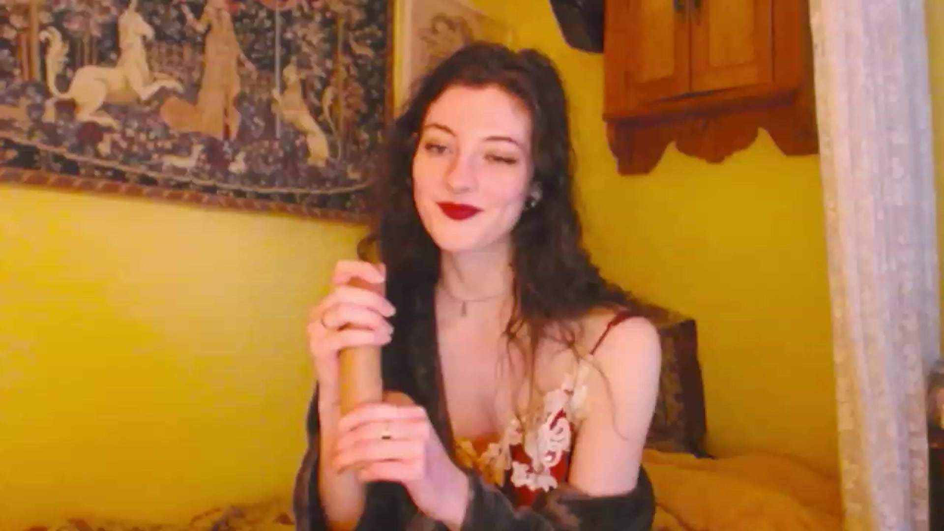 Gallery image thumbnail from viola__'s myfreecams stream on, 01/10/2023, 16:23 image 9 of 20