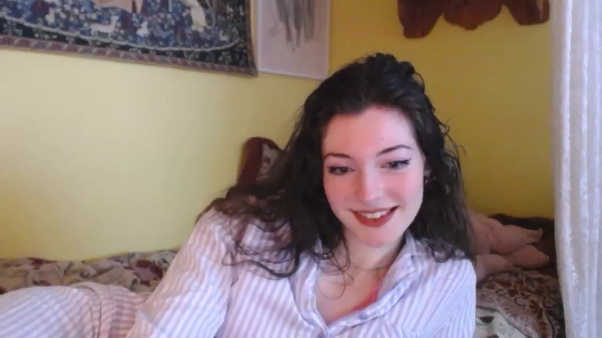 Gallery image thumbnail from viola__'s myfreecams stream on, 01/12/2023, 14:05 image 4 of 20