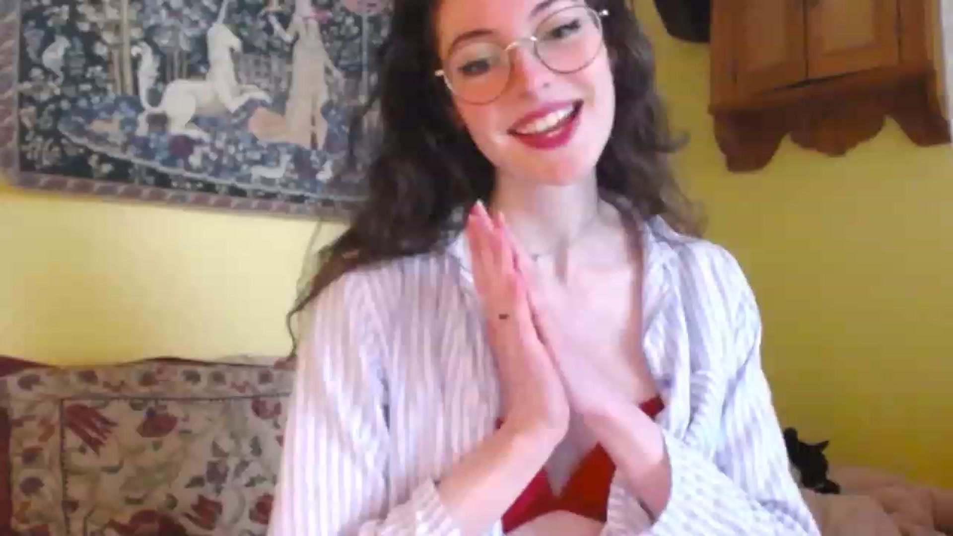 Gallery image thumbnail from viola__'s myfreecams stream on, 01/13/2023, 14:20 image 1 of 20