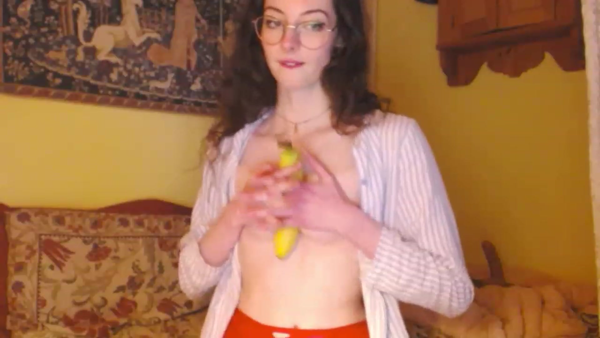 Gallery image thumbnail from viola__'s myfreecams stream on, 01/13/2023, 16:55 image 20 of 20