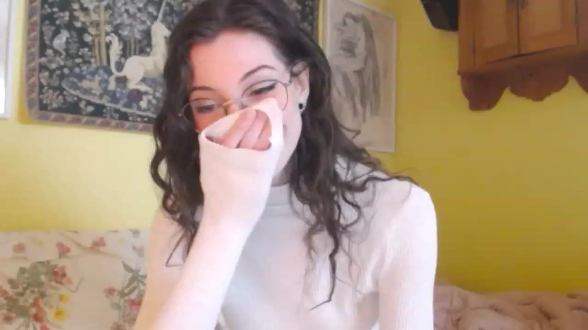 Gallery image thumbnail from viola__'s myfreecams stream on, 01/18/2023, 14:03 image 8 of 20