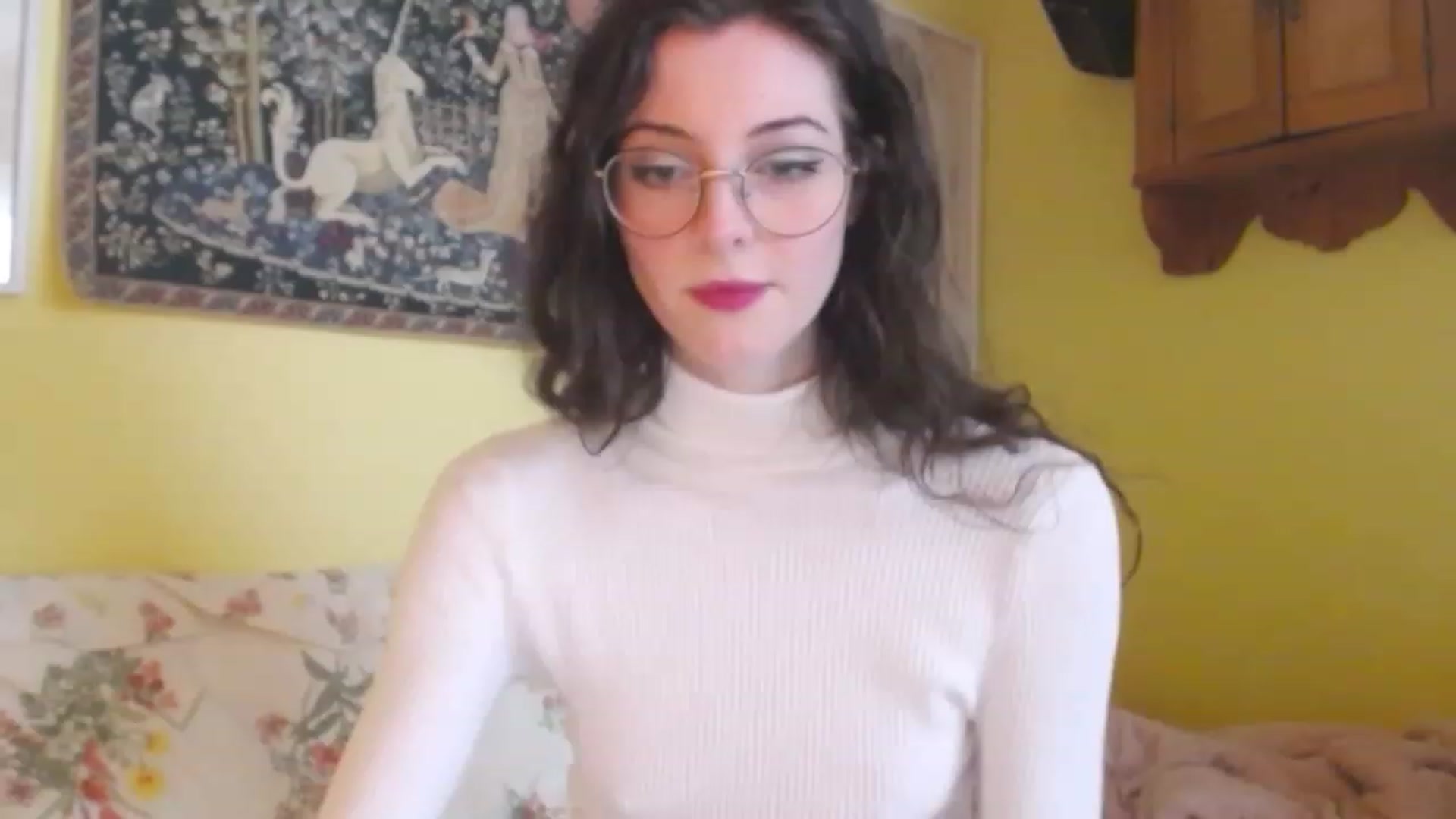 Gallery image thumbnail from viola__'s myfreecams stream on, 01/18/2023, 14:03 image 11 of 20