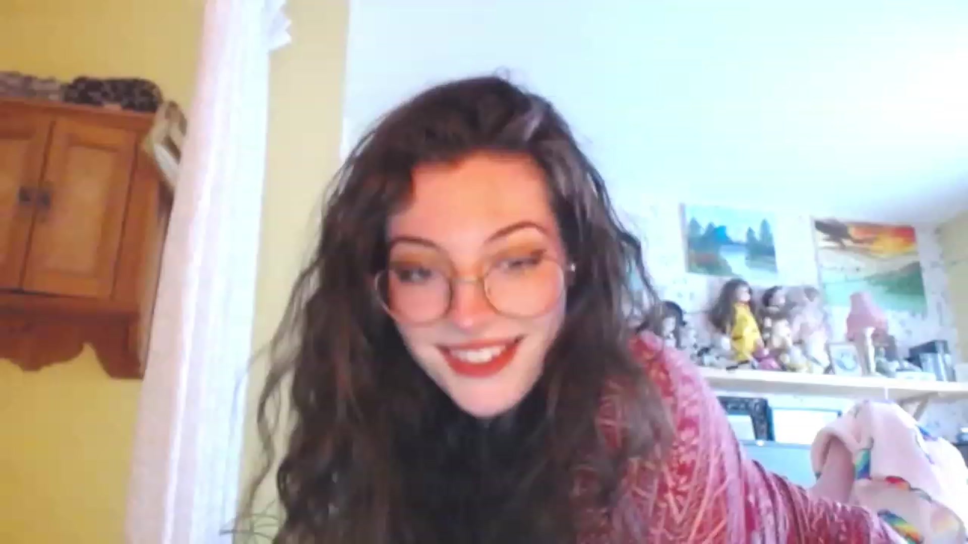 Gallery image thumbnail from viola__'s myfreecams stream on, 01/19/2023, 15:40 image 19 of 20