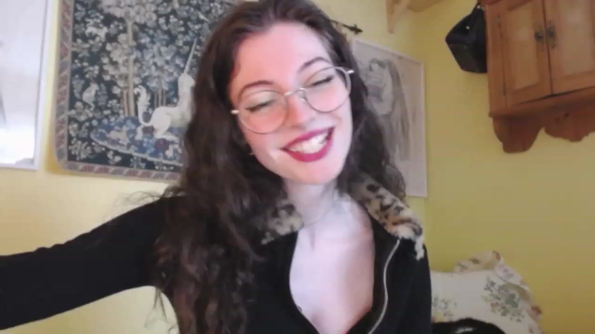 Gallery image thumbnail from viola__'s myfreecams stream on, 01/20/2023, 18:07 image 9 of 20