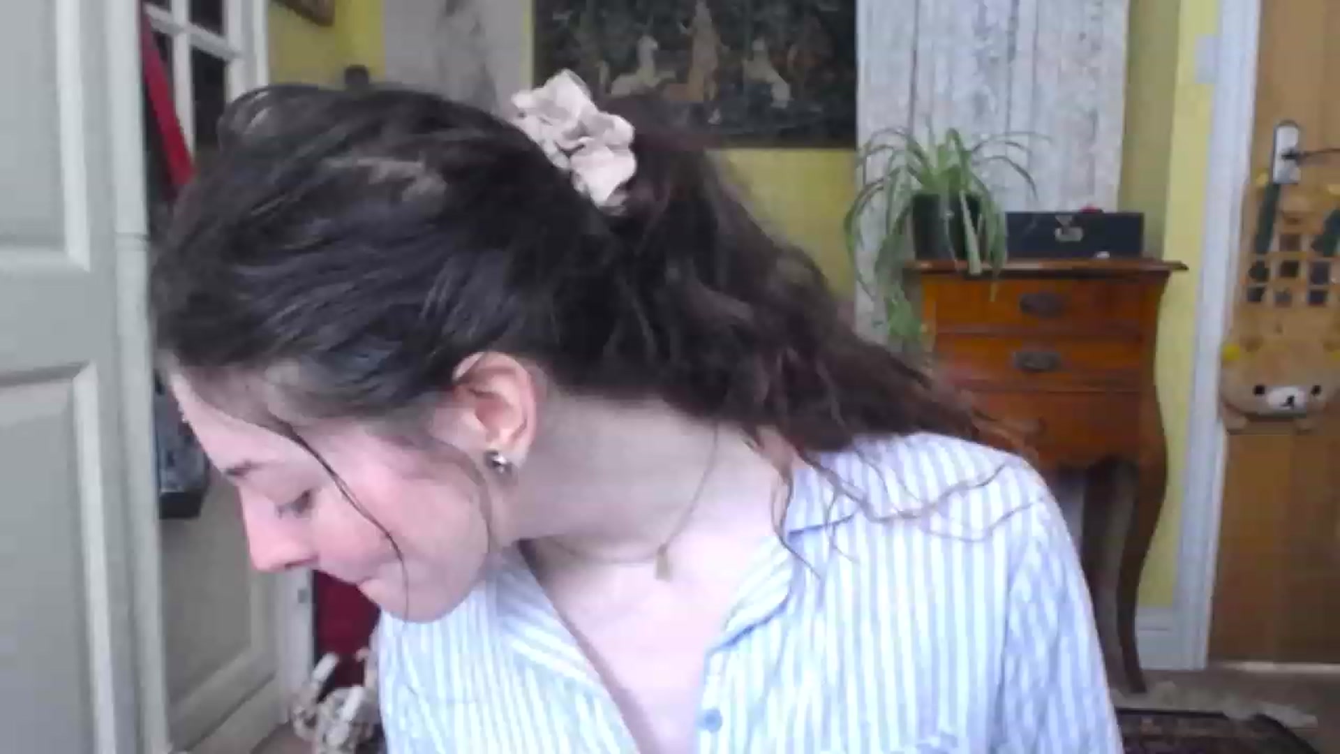 Gallery image thumbnail from viola__'s myfreecams stream on, 01/25/2023, 13:35 image 1 of 20
