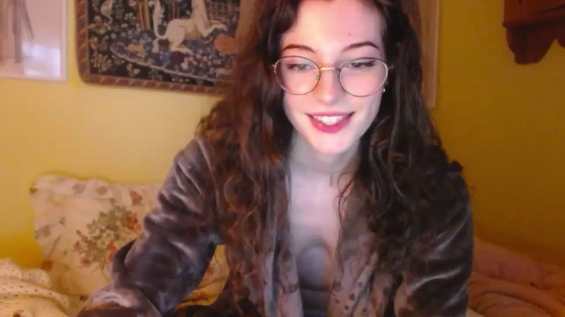 Gallery image thumbnail from viola__'s myfreecams stream on, 01/26/2023, 17:07 image 16 of 20