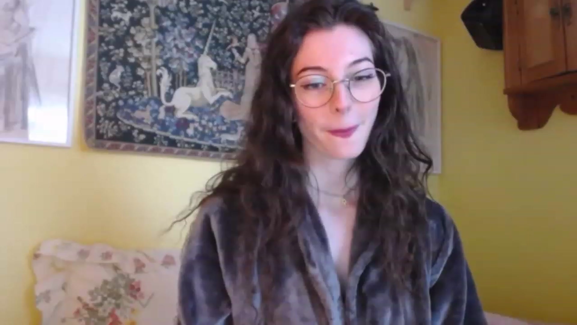 Gallery image thumbnail from viola__'s myfreecams stream on, 01/26/2023, 17:07 image 4 of 20