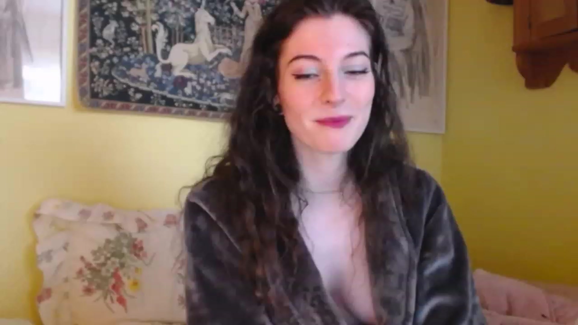 Gallery image thumbnail from viola__'s myfreecams stream on, 01/26/2023, 17:07 image 7 of 20